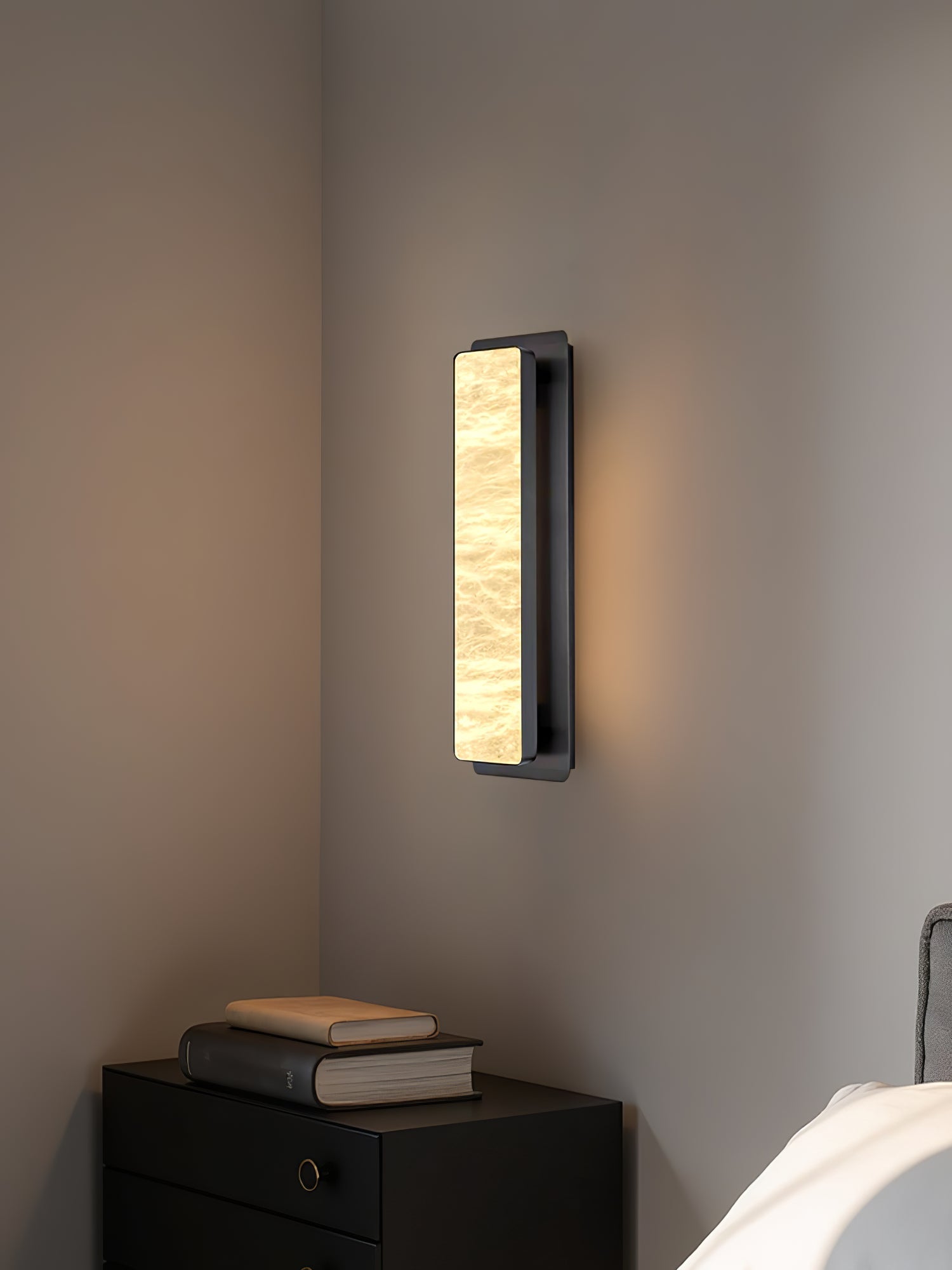 Velmora Wall Light
