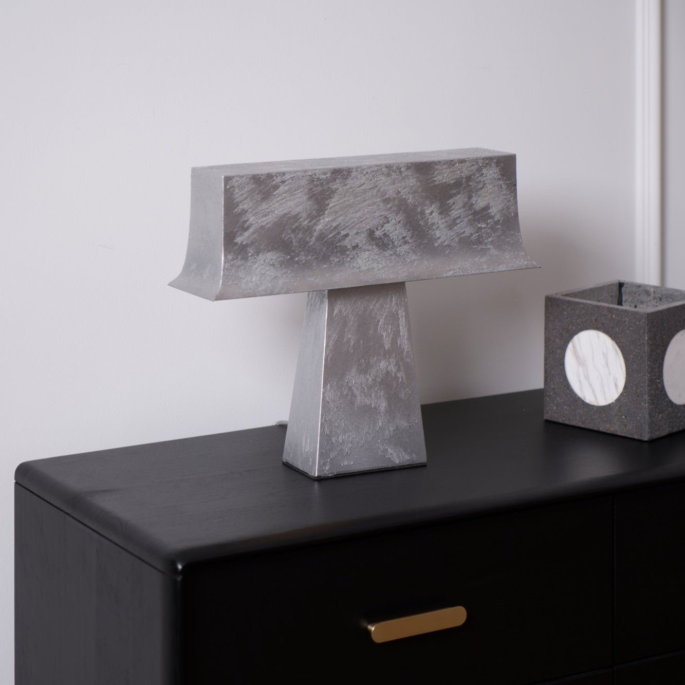 Veltan Table Lamp