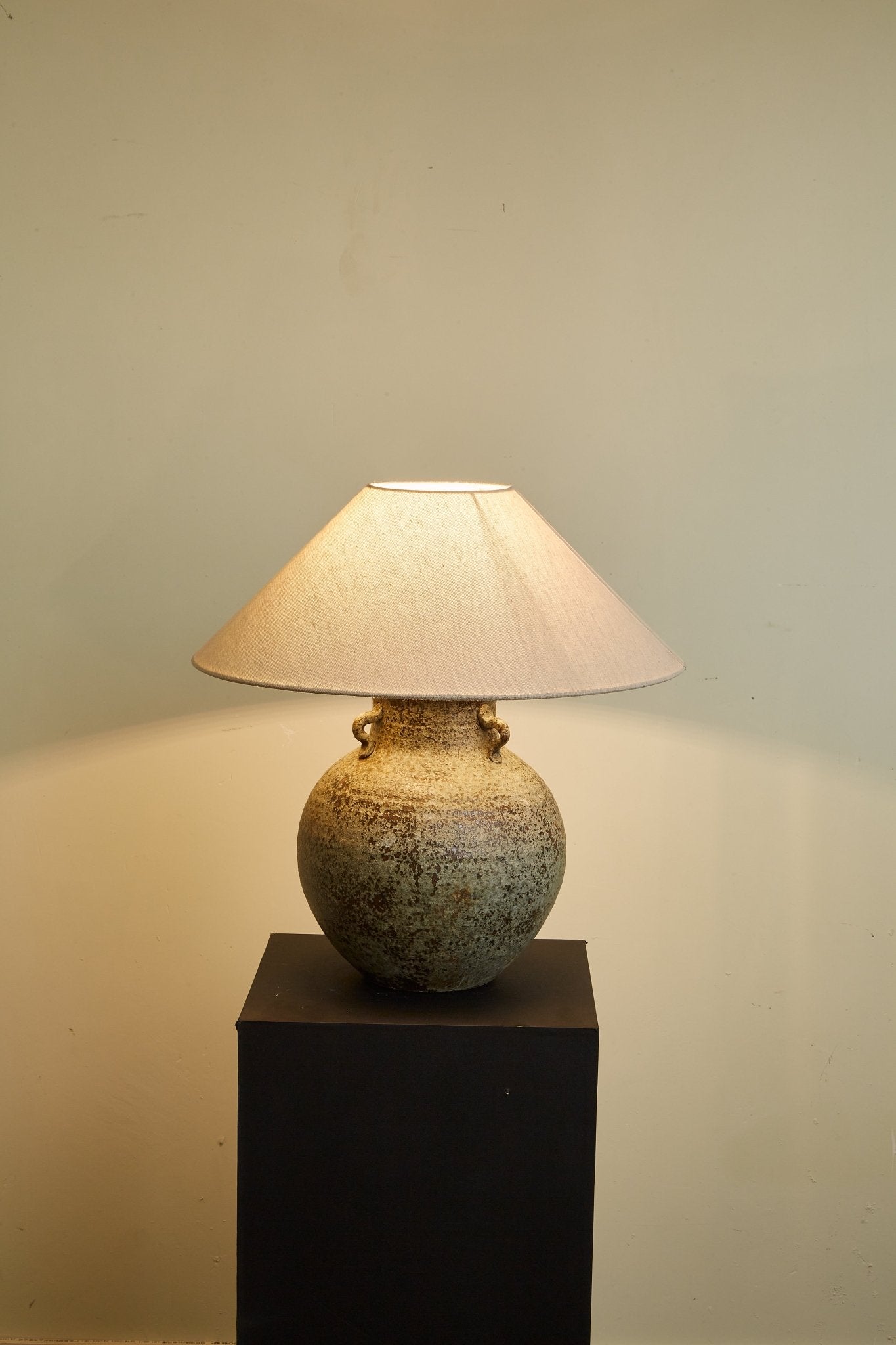 Verdigris Handle Table Lamp detail view 8