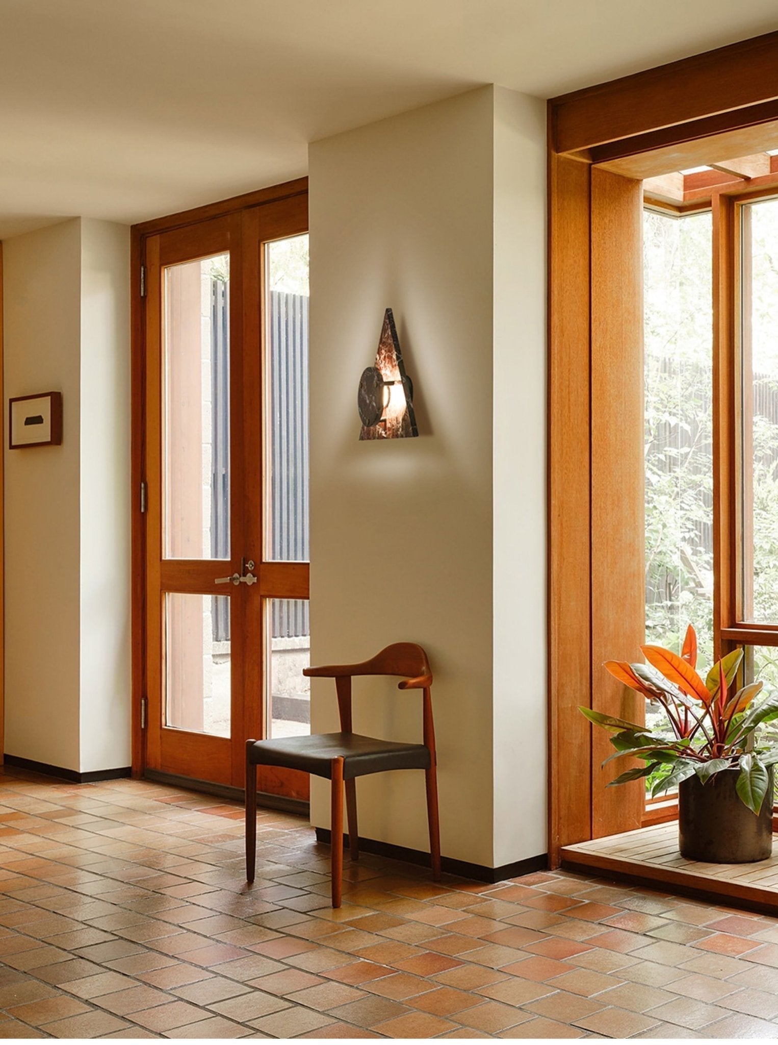 Virida Wall Light