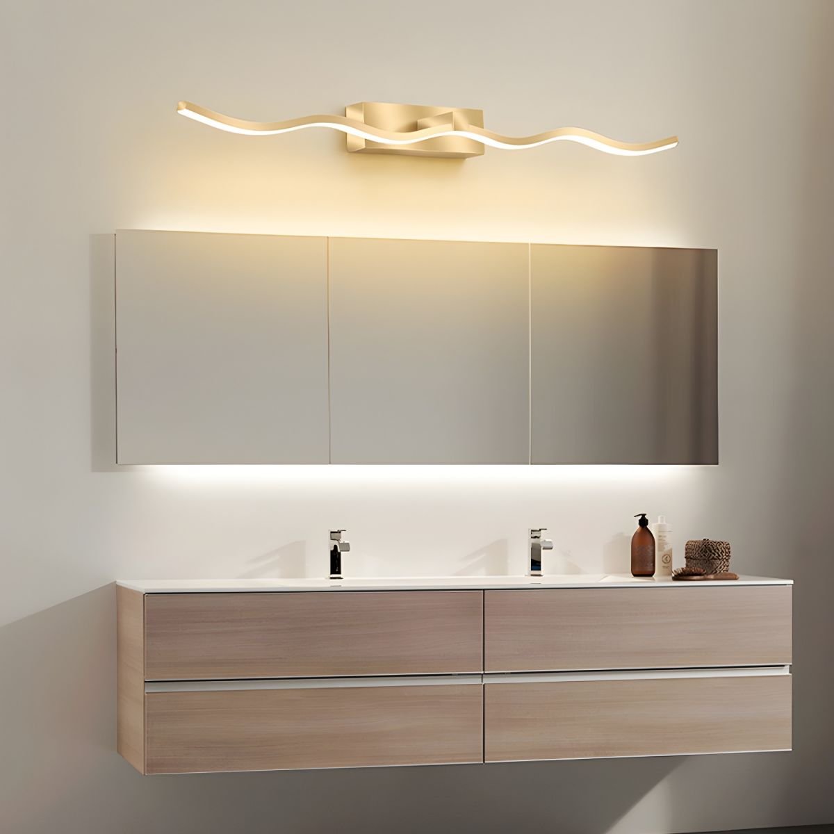 Waveform Linear Wall Light, Hardwired Wall Sconce, detail 11