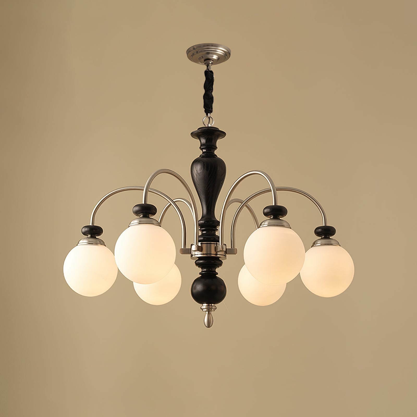 Windsor Classic Crown Chandelier detail view 16