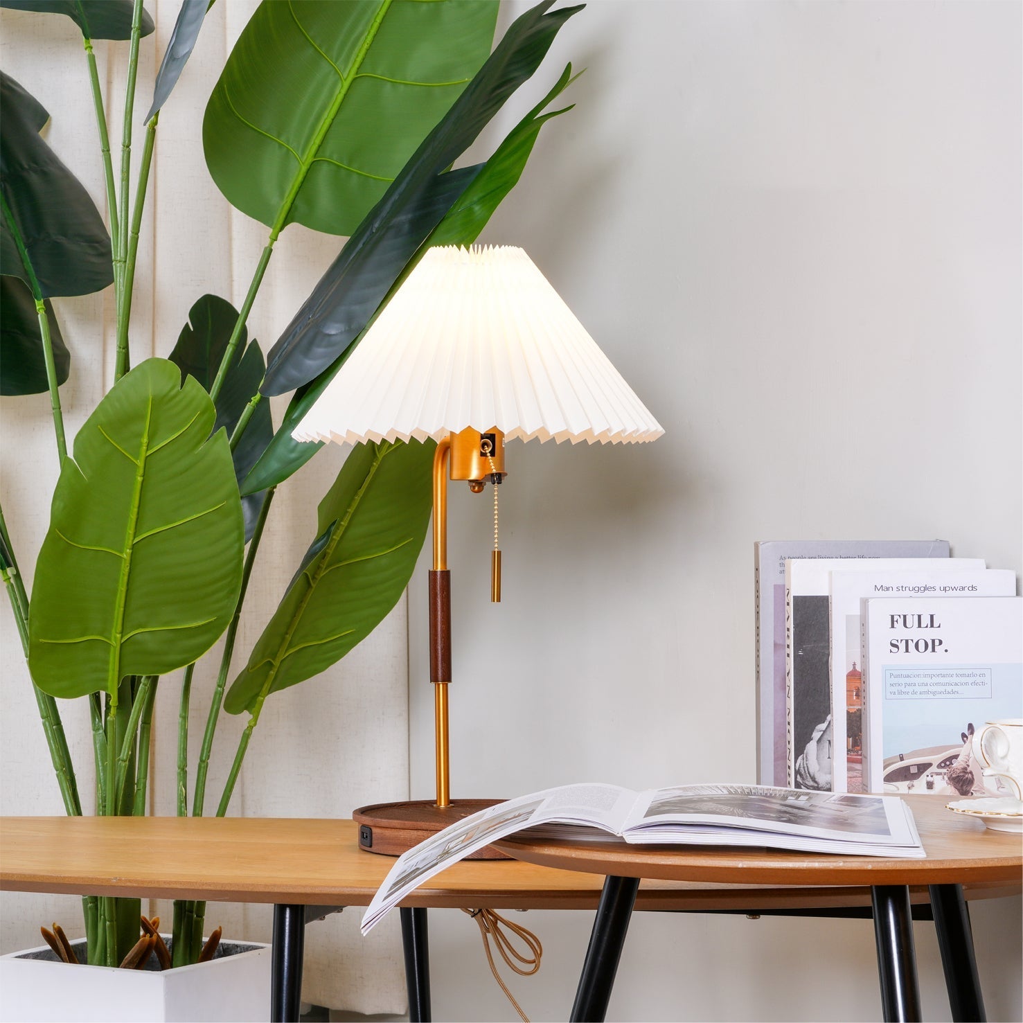 Wooden Retro Work Lamp Table Lamp detail view 2