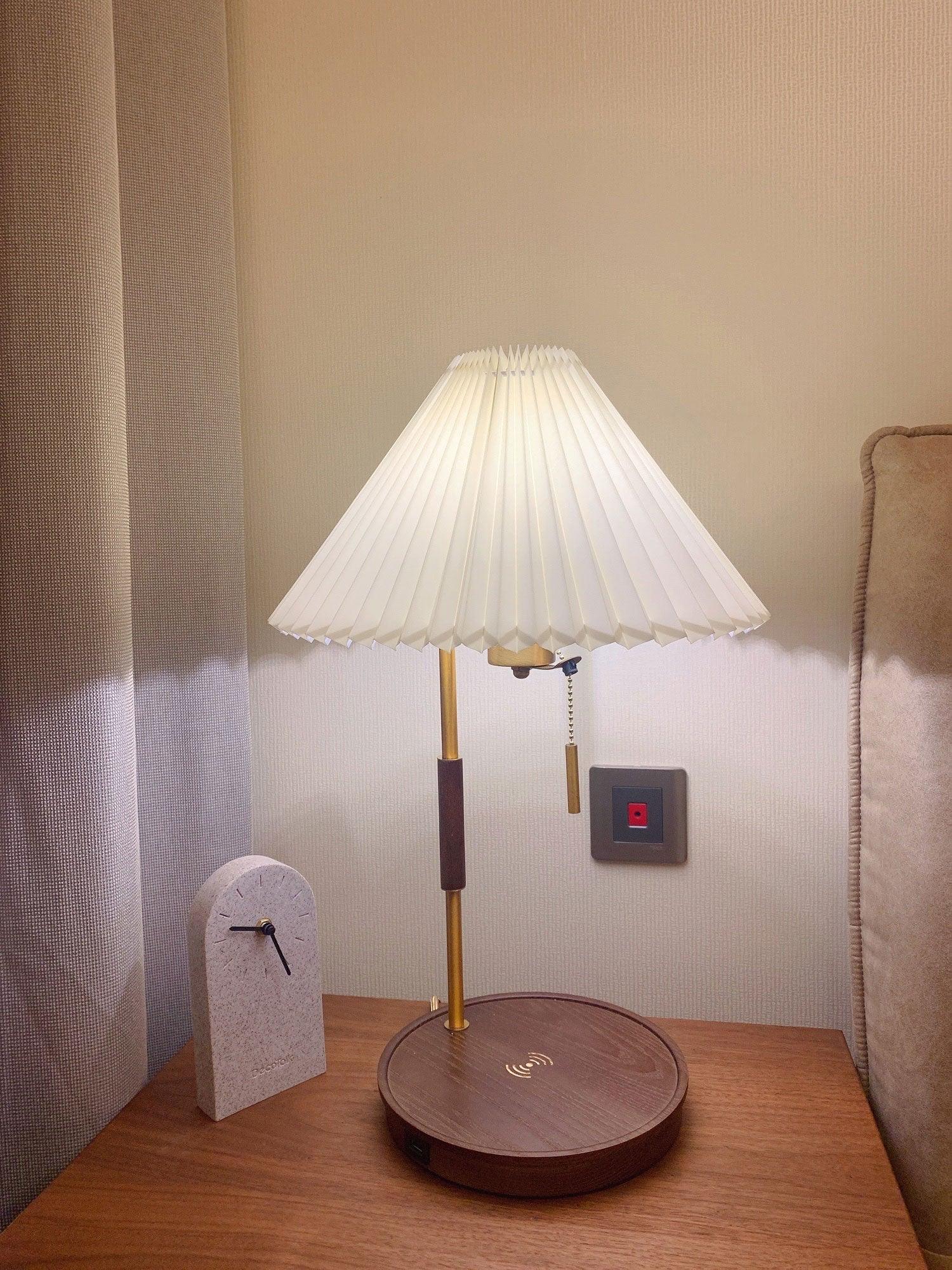 Wooden Retro Work Lamp Table Lamp detail view 23
