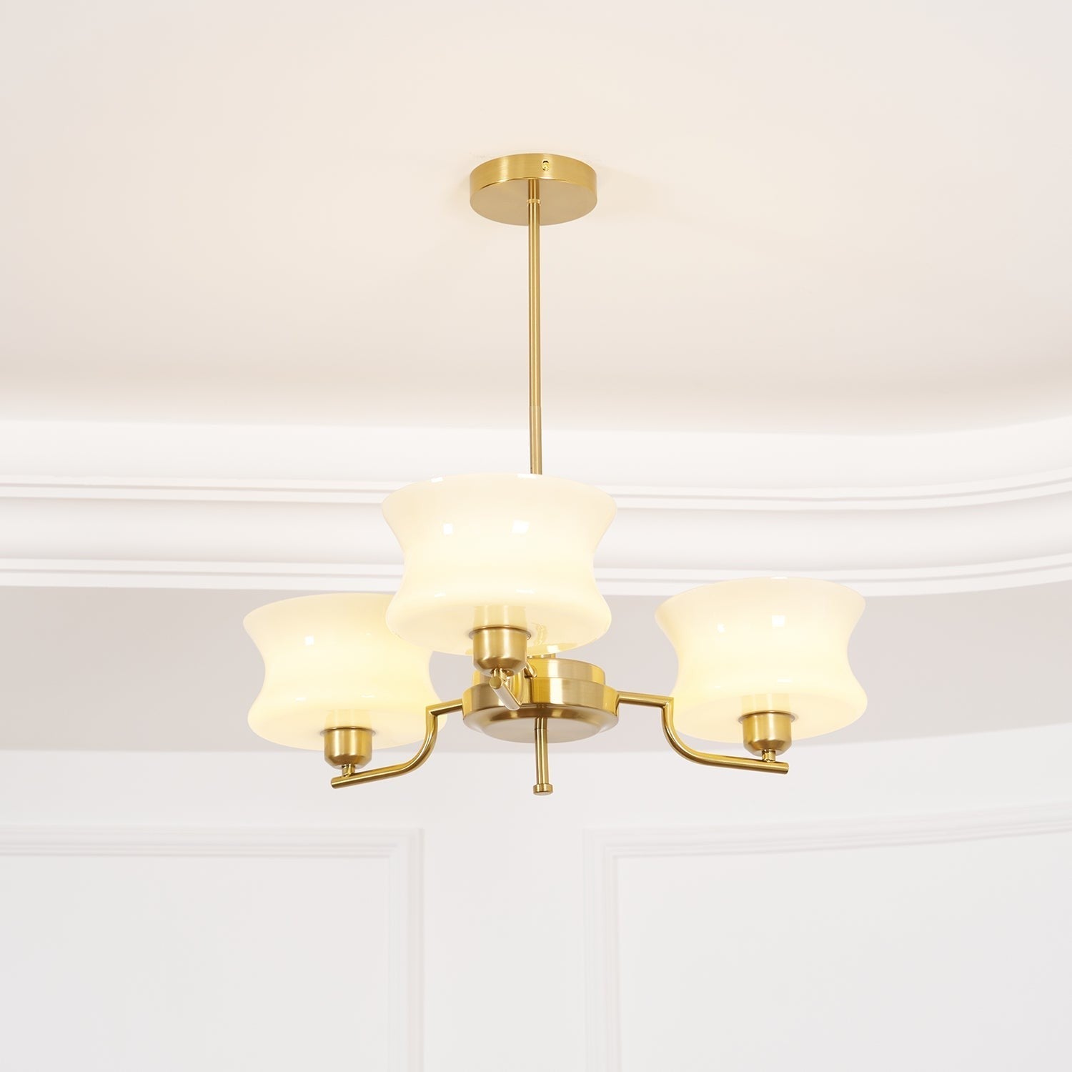 Aurela Vintage Chandelier