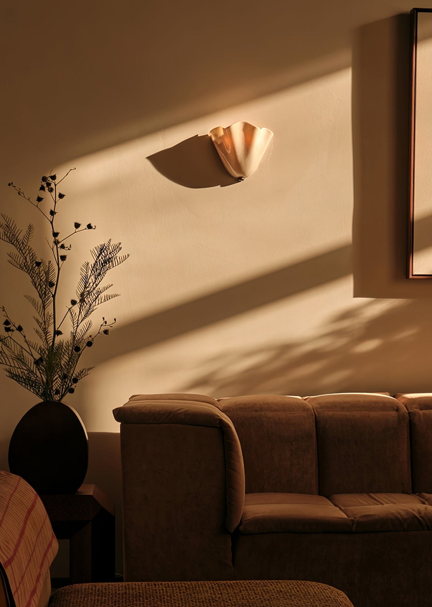 Petalia Wall Sconce