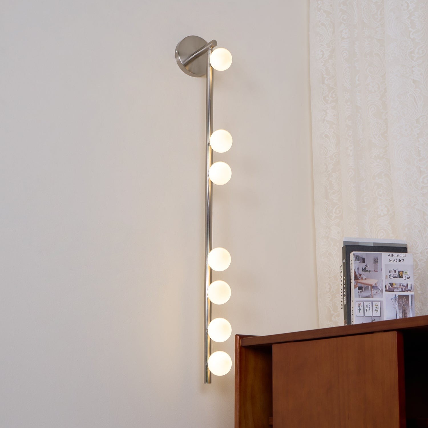 Vanity Light detail image with finish, structure, and proportion visible