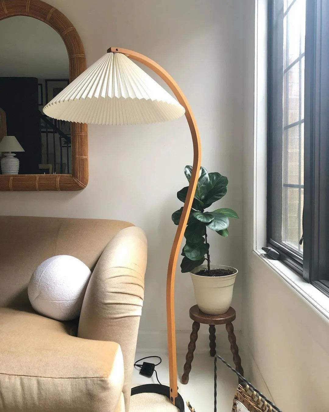 Caprani Scandinavian Floor Lamp
