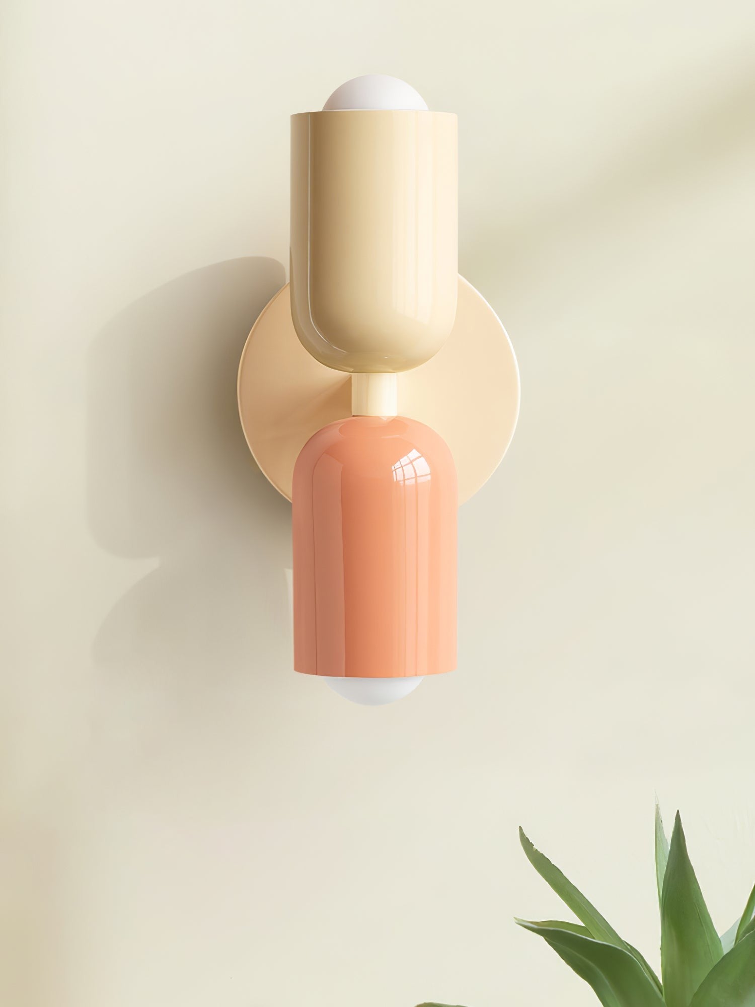 Couleur Dual Glow Wall Light