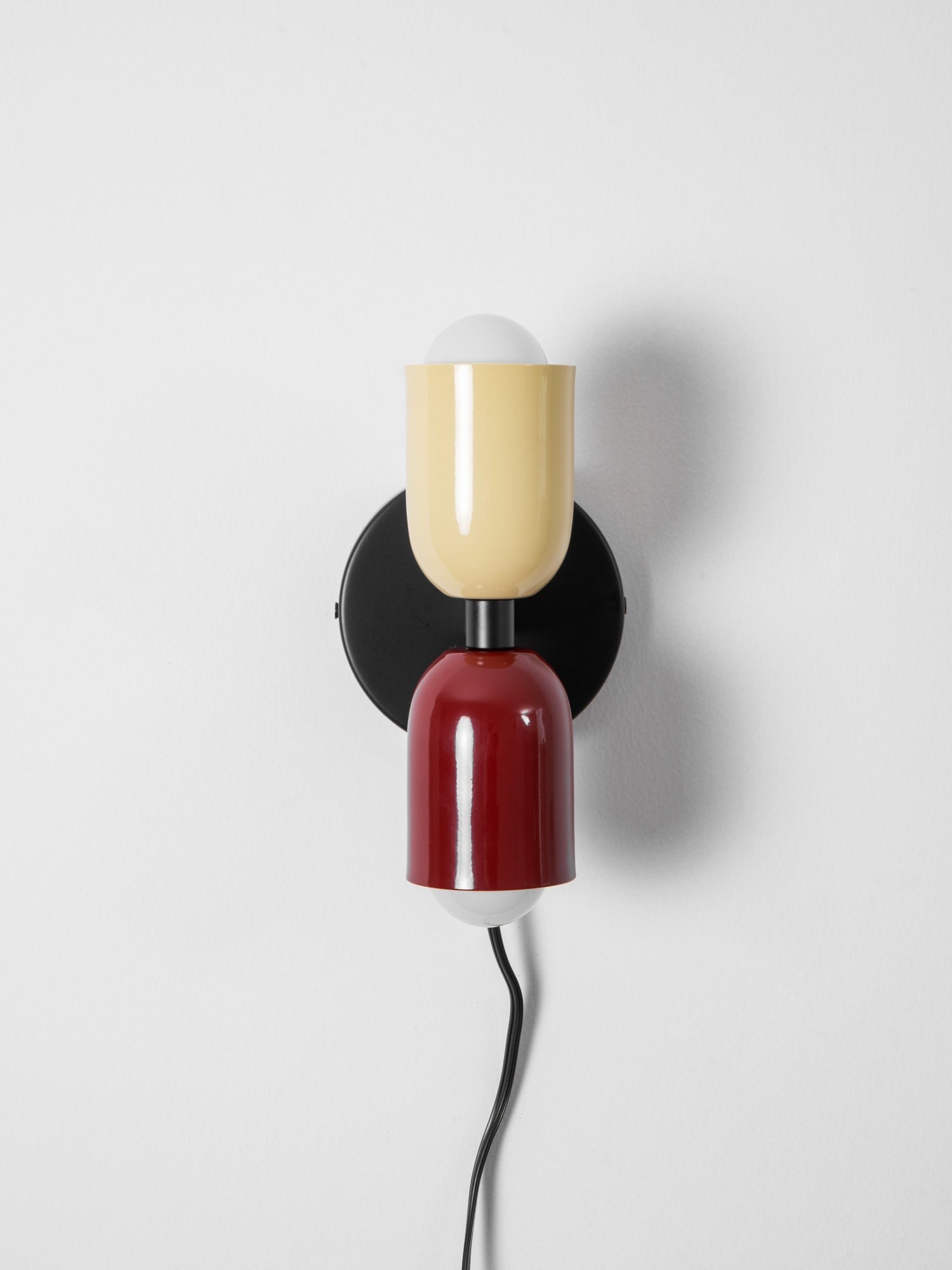 Couleur Dual Glow Wall Light