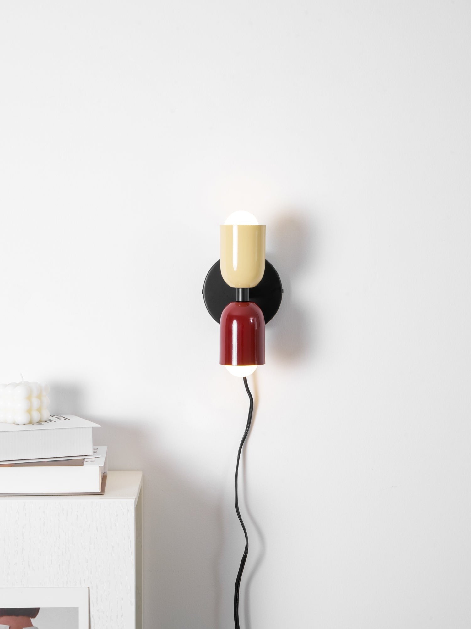 Couleur Dual Glow Wall Light