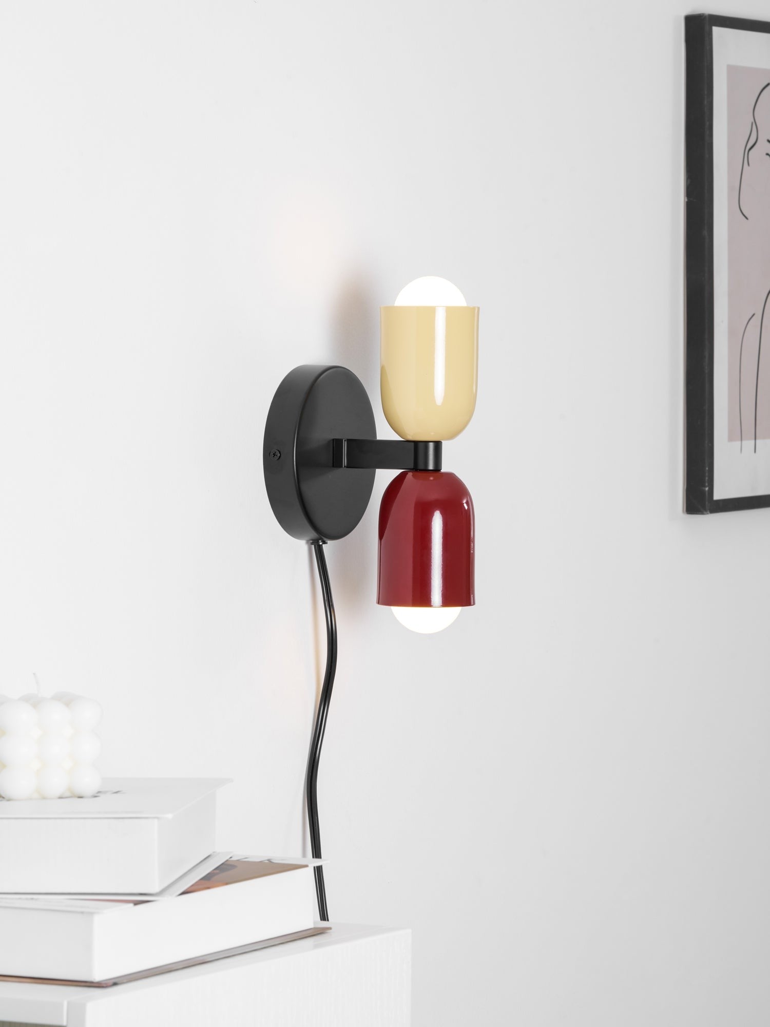 Couleur Dual Glow Wall Light
