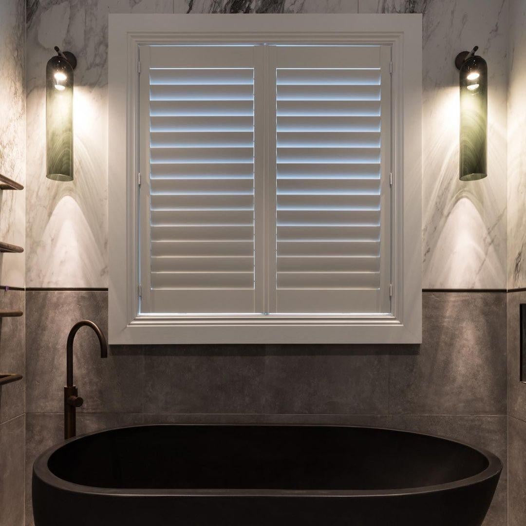 Cylindrical Art Glass Wall Light
