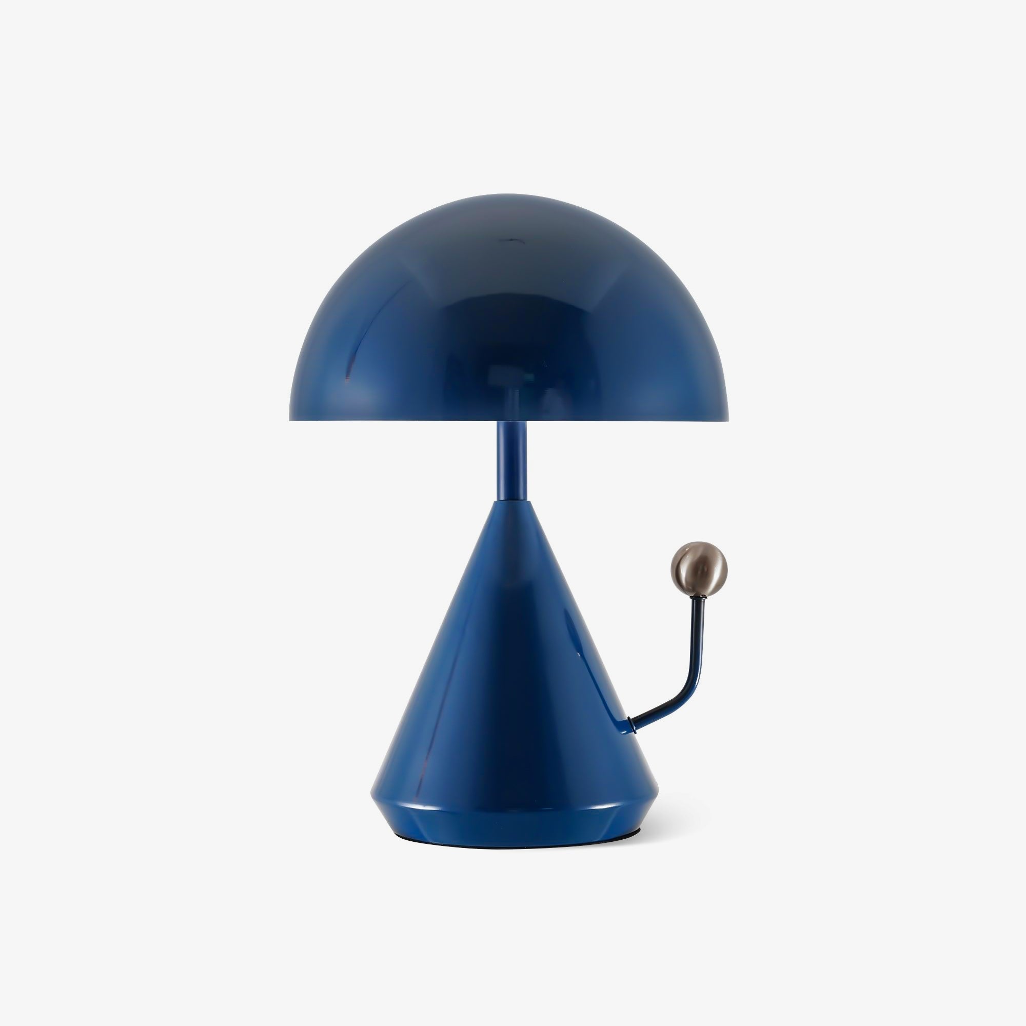 Dali Divina desk lamp with metal shade