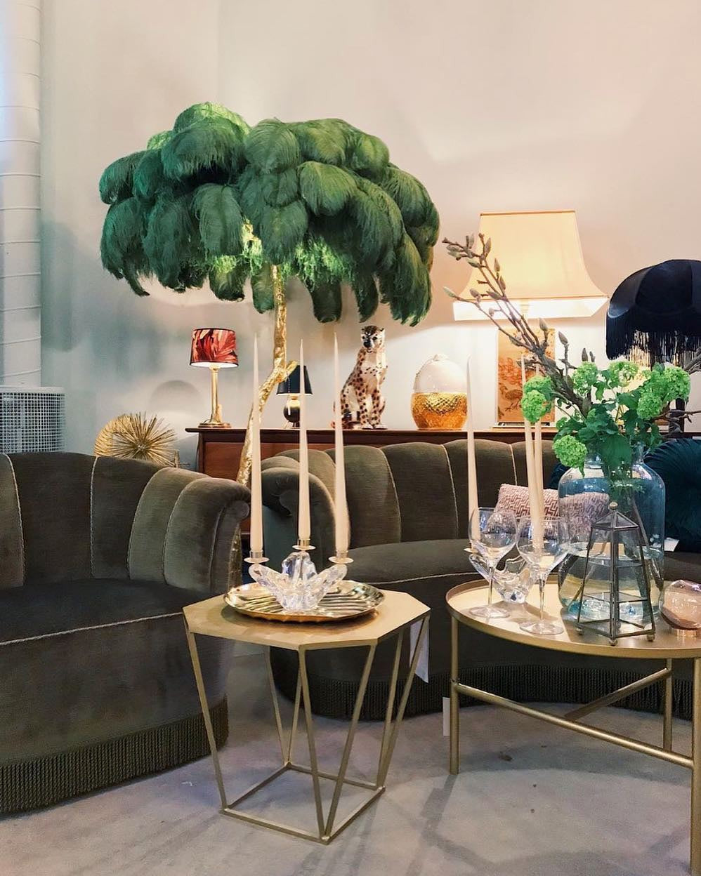 Feathered Elegance Brass Floor Lamp detail view 147