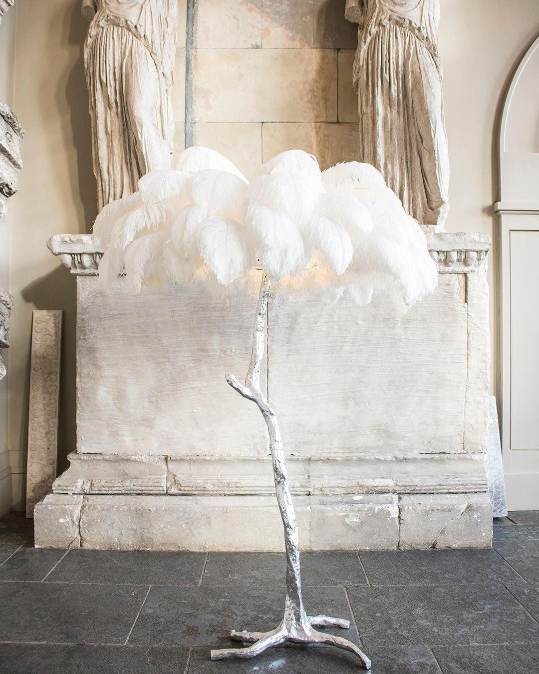 Feathered Elegance Brass Floor Lamp detail view 51