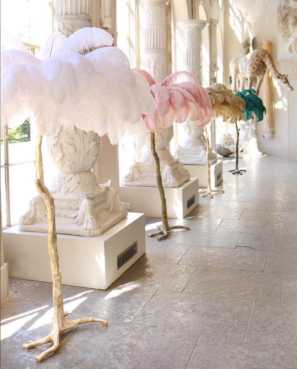 Feathered Elegance Brass Floor Lamp detail view 72