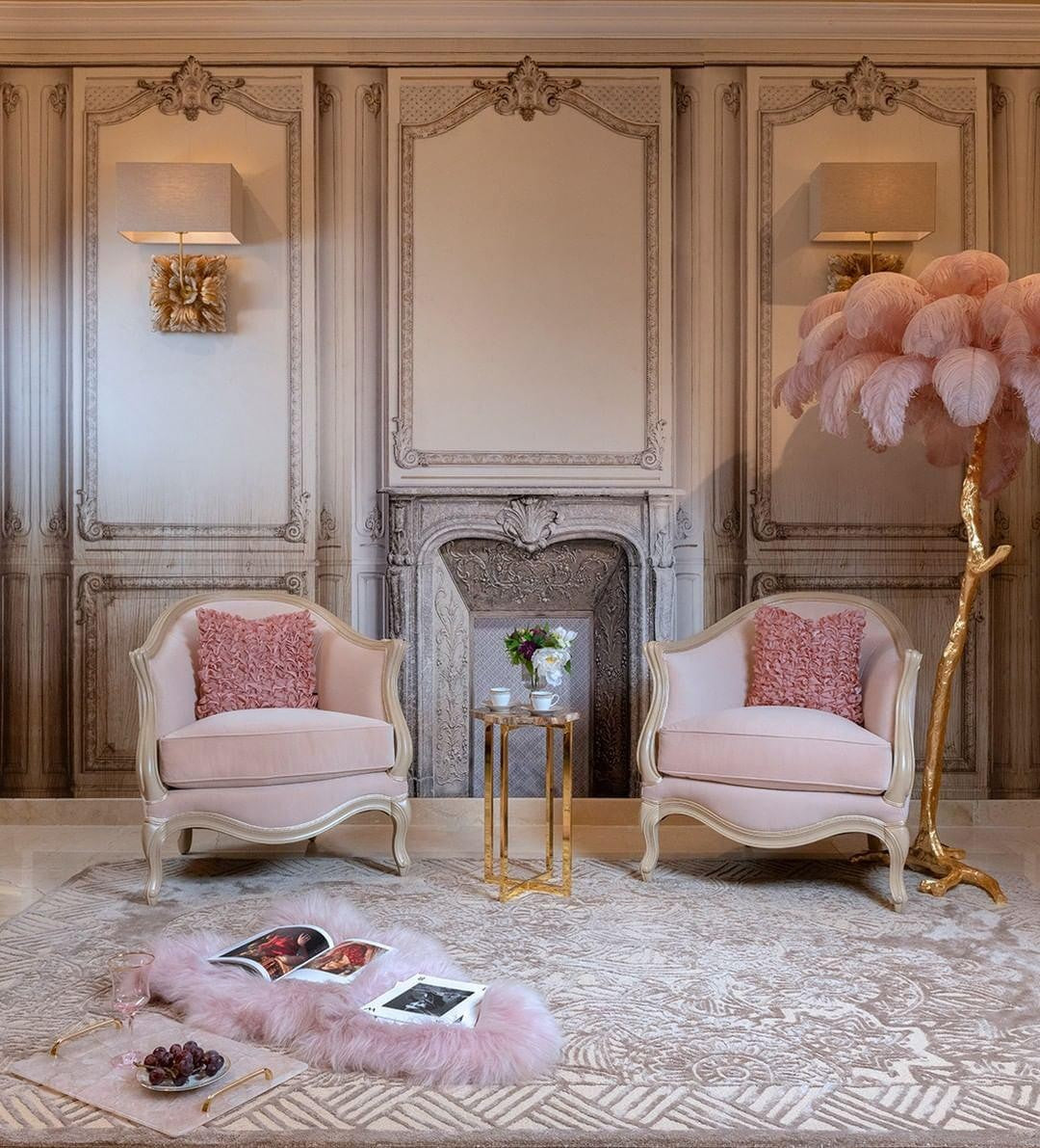 Feathered Elegance Brass Floor Lamp detail view 82