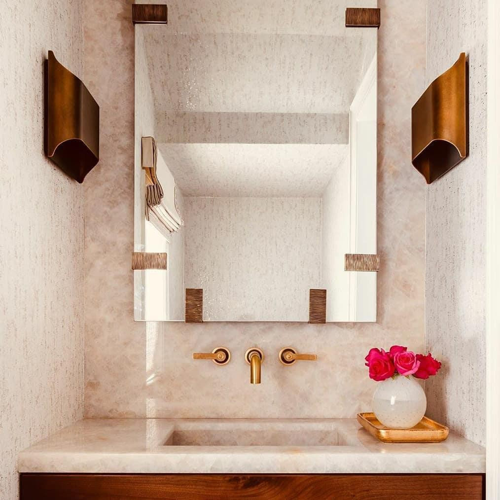 Leclerc Polished Brass Wall Sconce detail view 18
