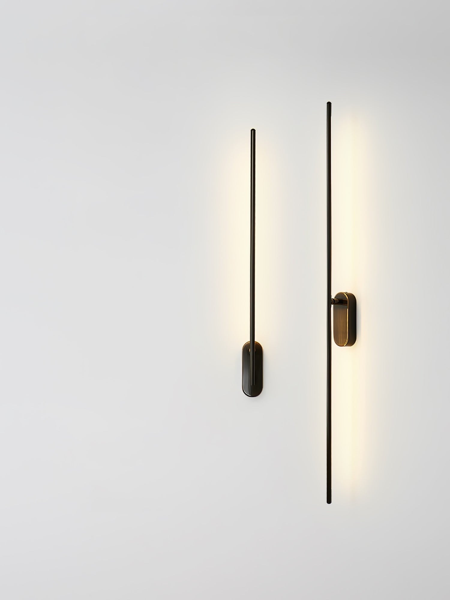 Linear Brass Wall Sconce