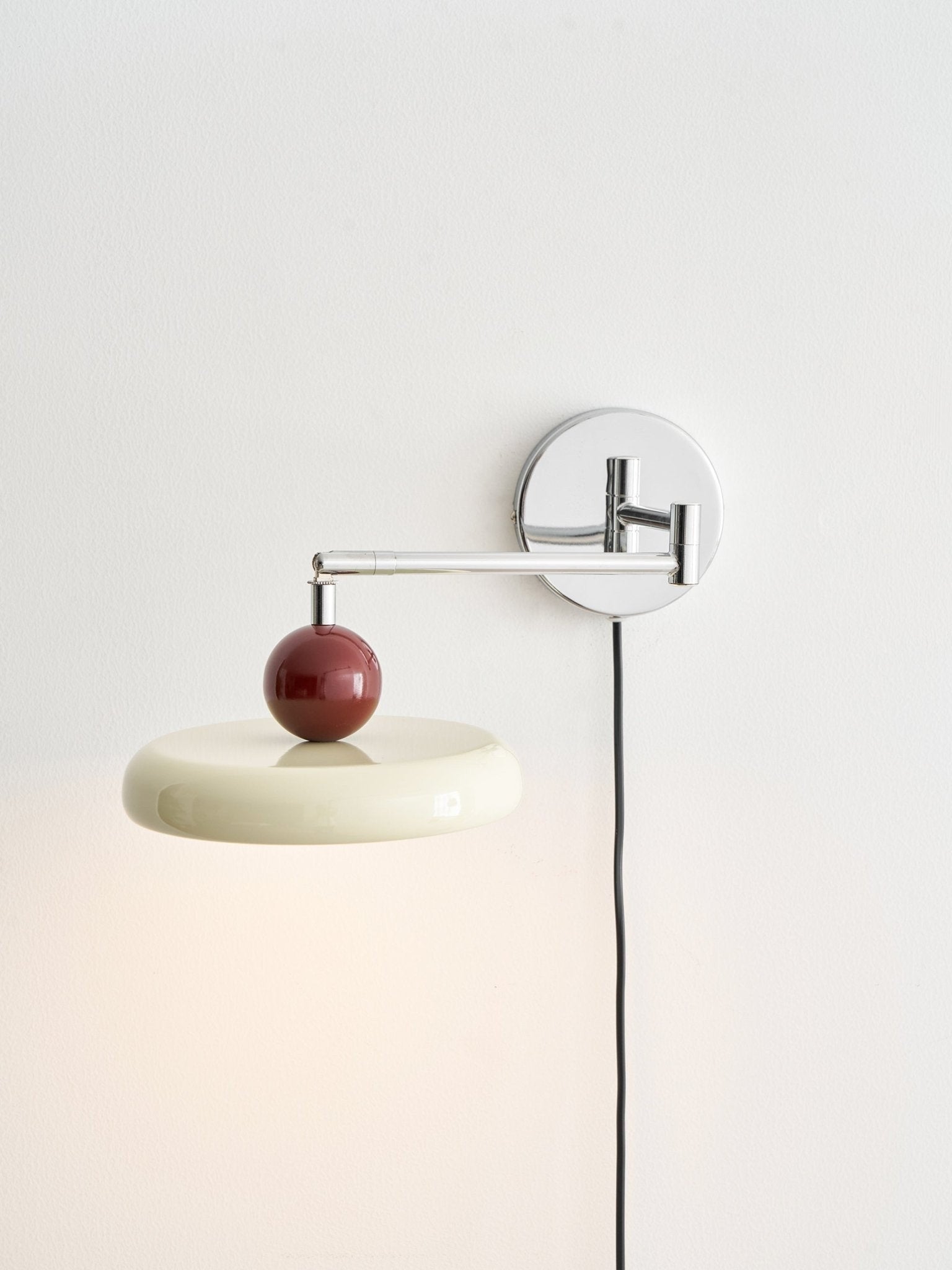 Lola Circular Disk Plug-In Wall Light, Plug-In Wall Sconce, detail 36