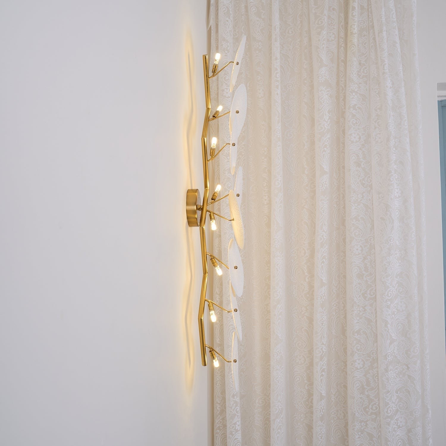Lotus Cascade Ceramic Wall Light