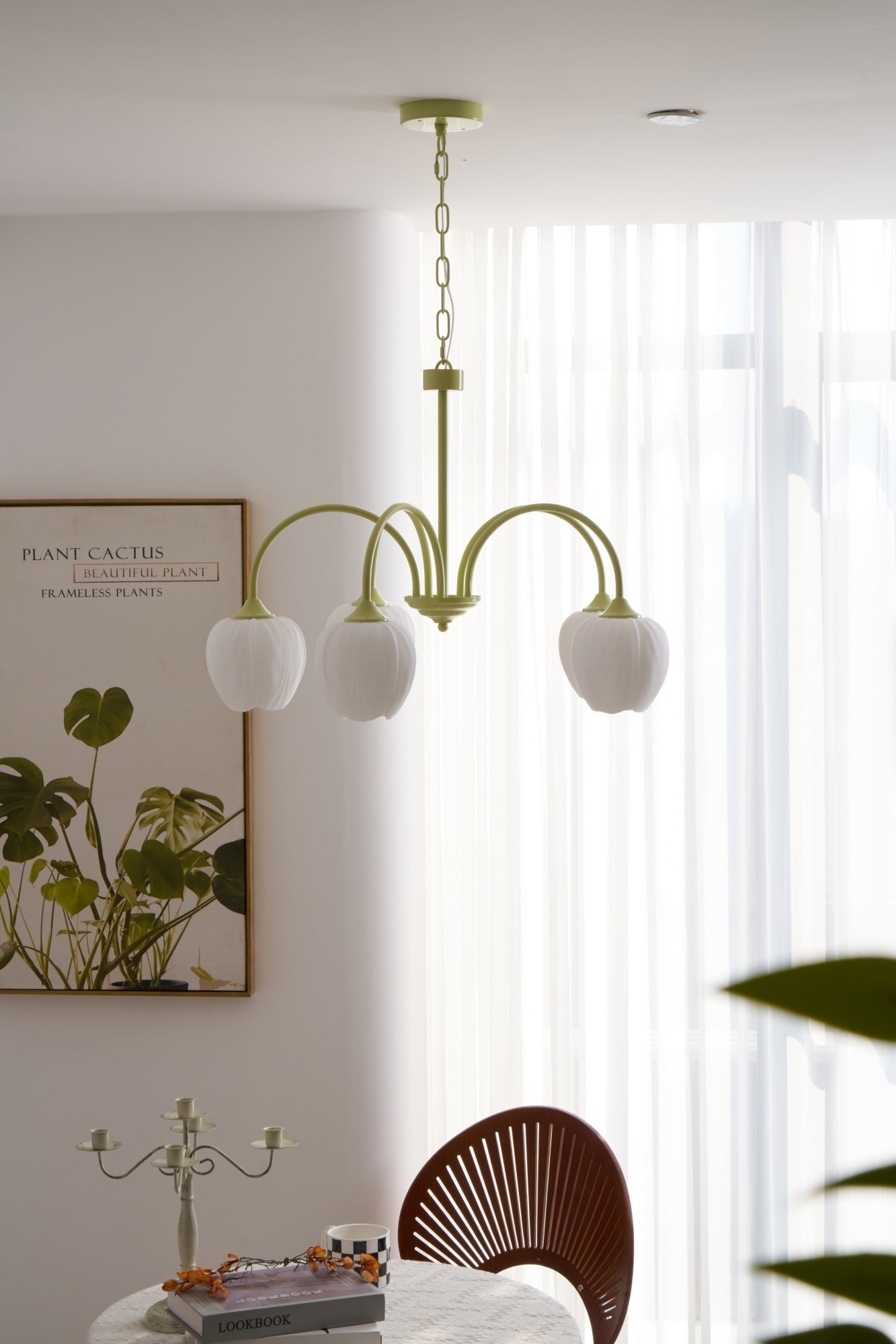 Matcha Bloom Tulip Chandelier detail view 72