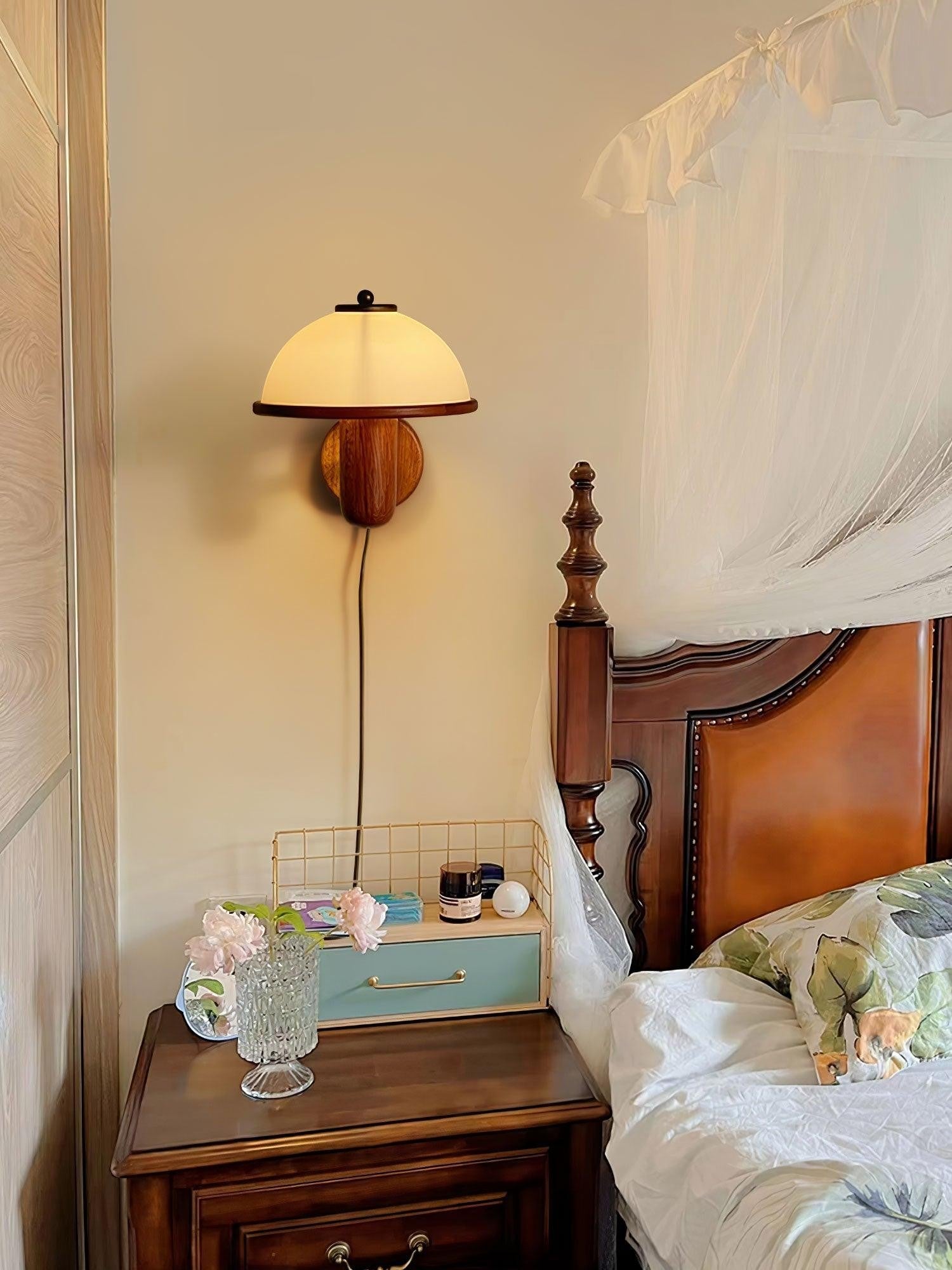 Oak Mushroom Wall Lamp