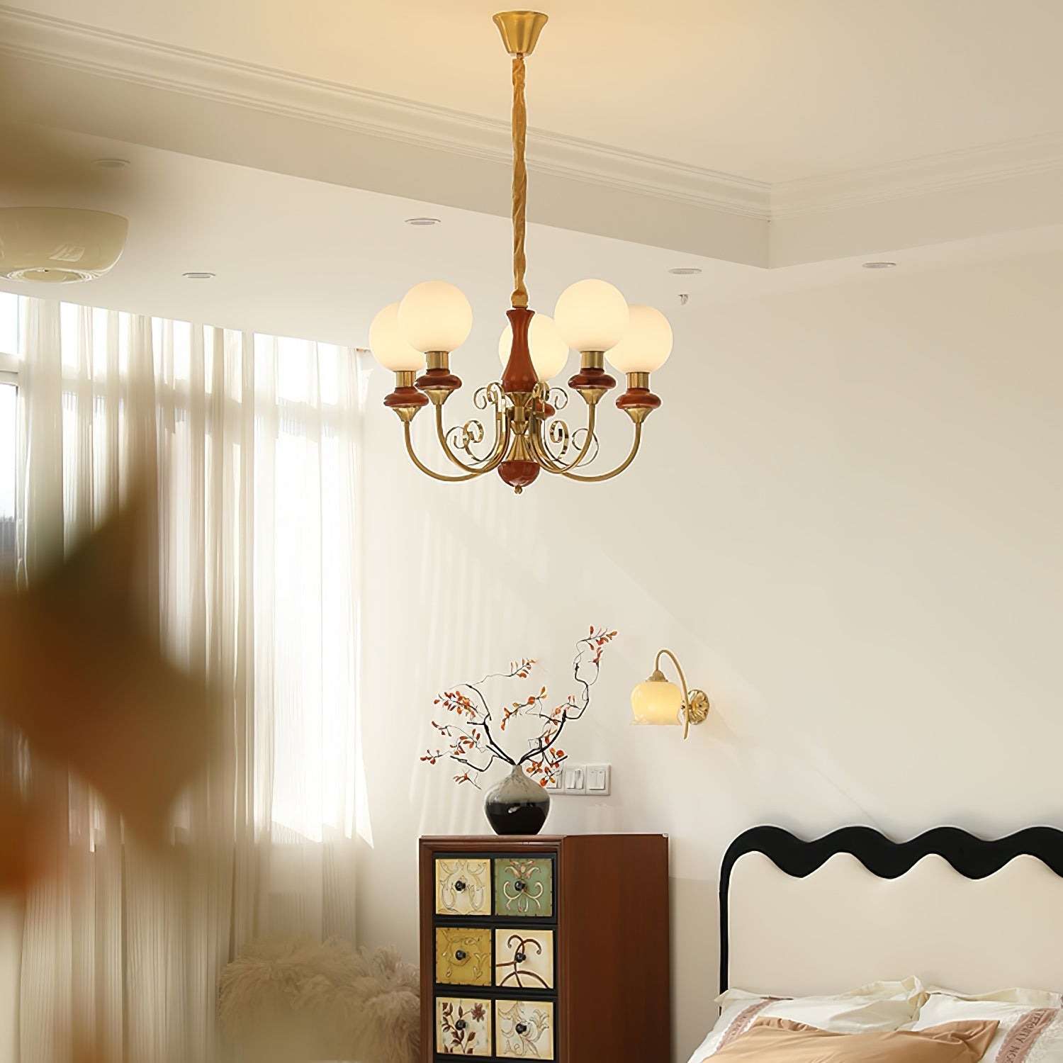 Onyx Glow Glass Chandelier