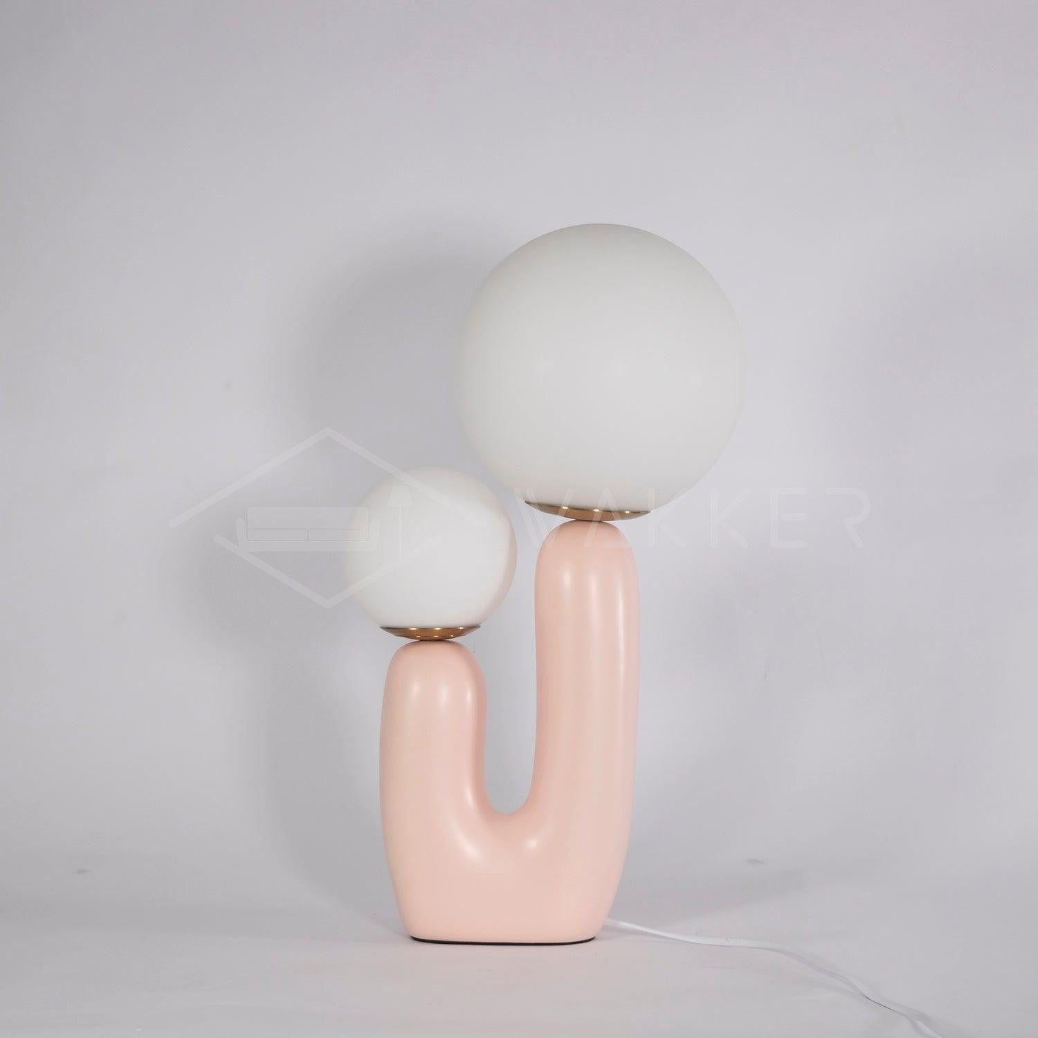 Oo Smooth Resin Table Lamp