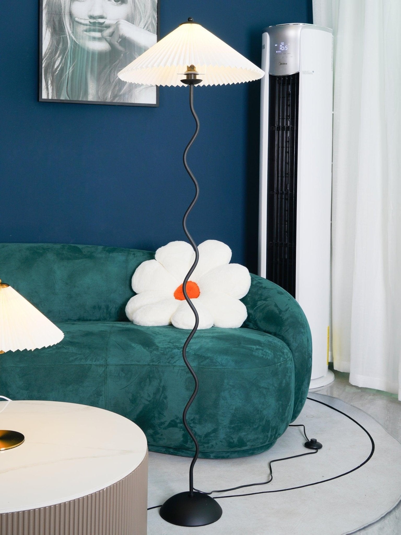 Squiggle Sculptural Floor Lamp