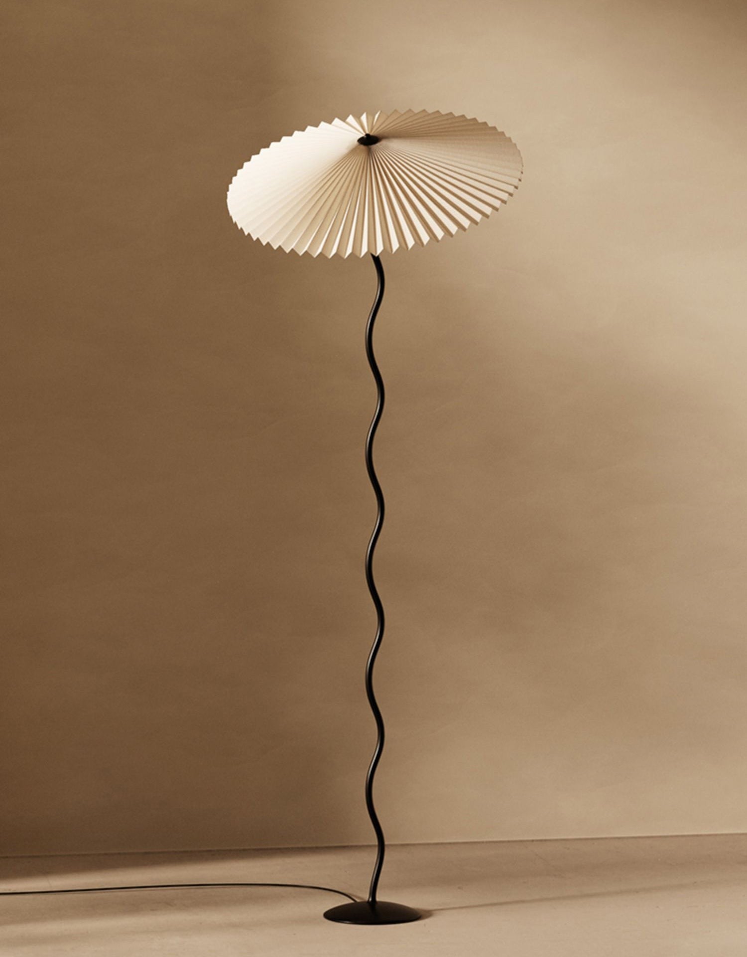 Squiggle Sculptural Floor Lamp
