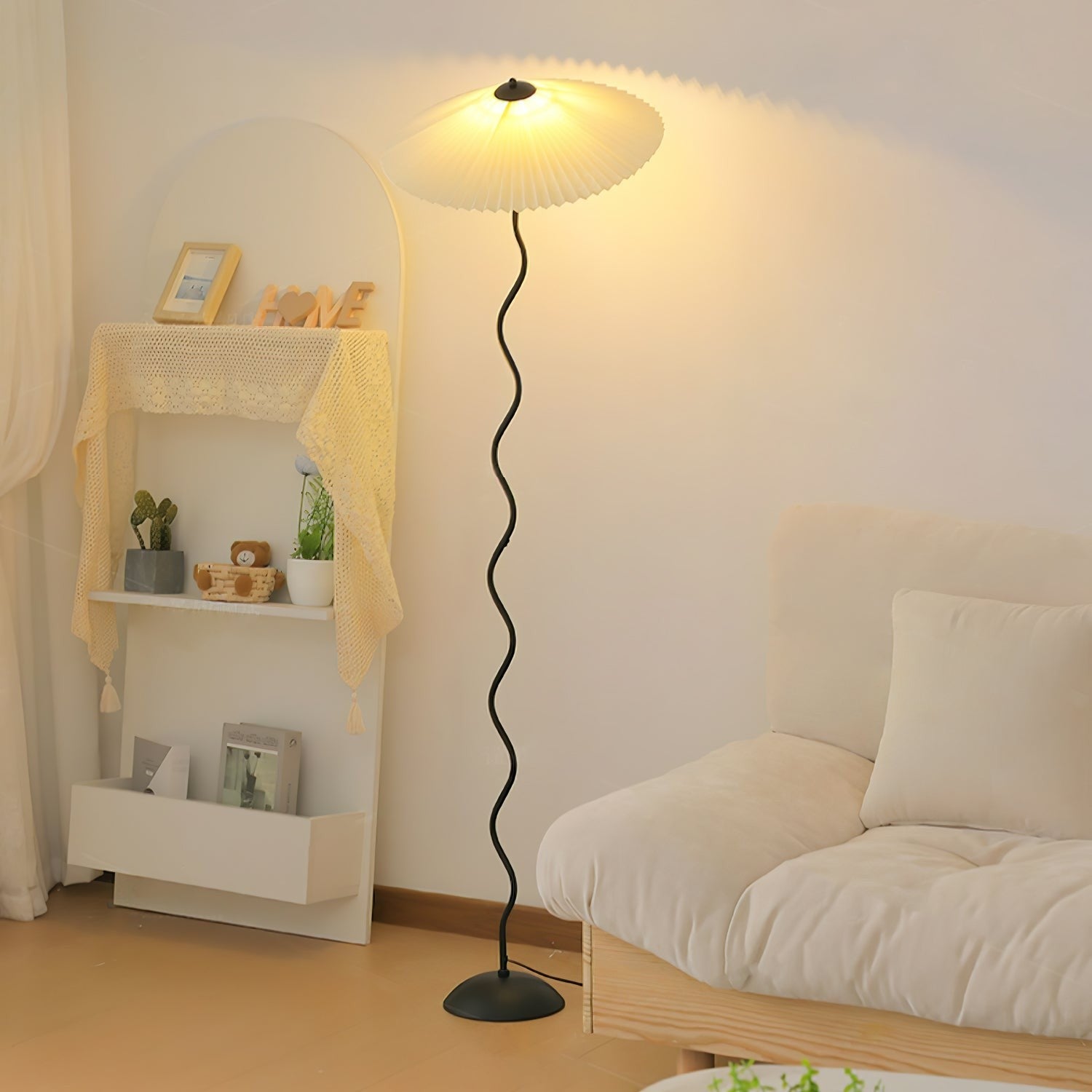 Squiggle Sculptural Floor Lamp