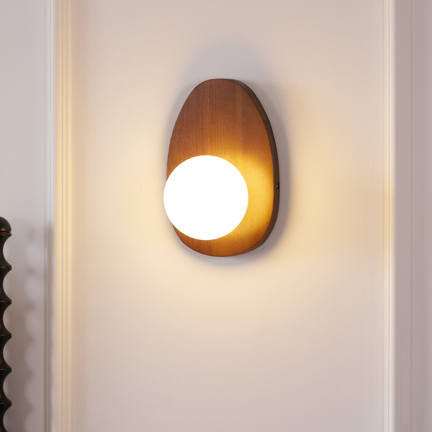 Walnora Globe Wall Light, Plug-In Wall Sconce, detail 17