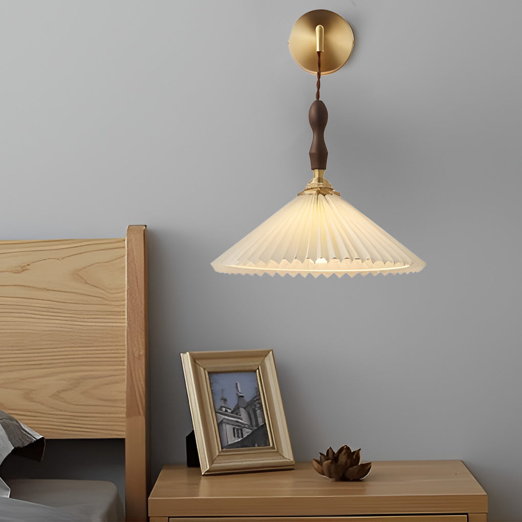 Classic Pleated Shaped LED White Nordic Chandelier