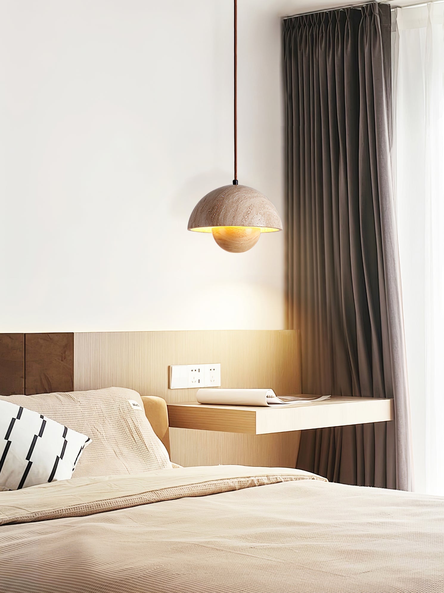 Bud Travertine Pendant Lamp