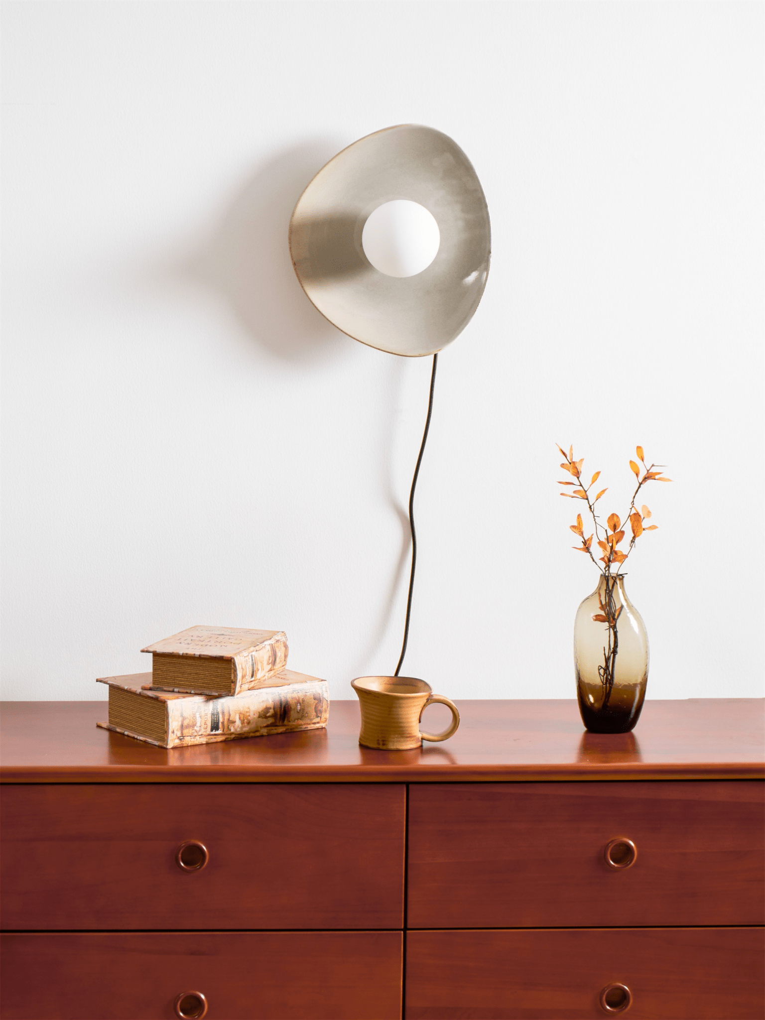 Pebble Disc Plug-in Wall Light detail view 23