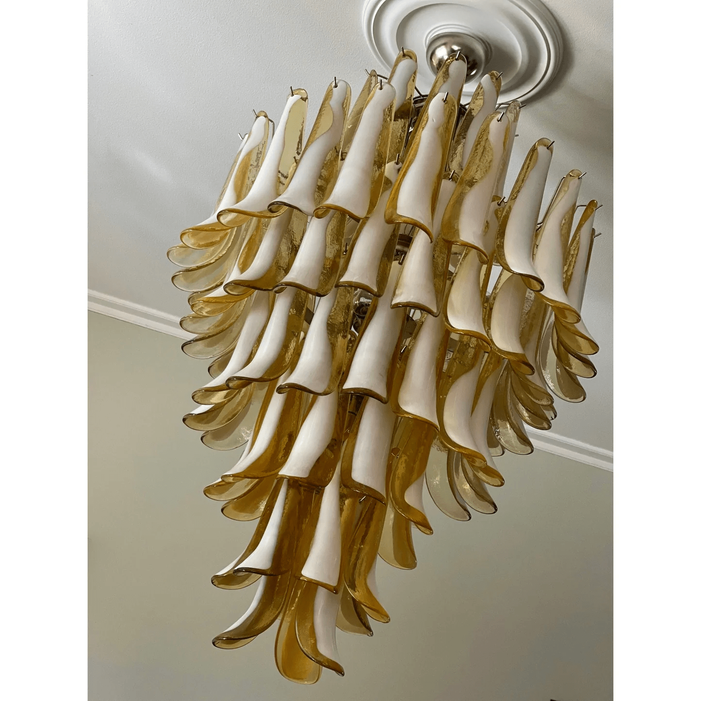 Dravina Glass Petals Chandelier