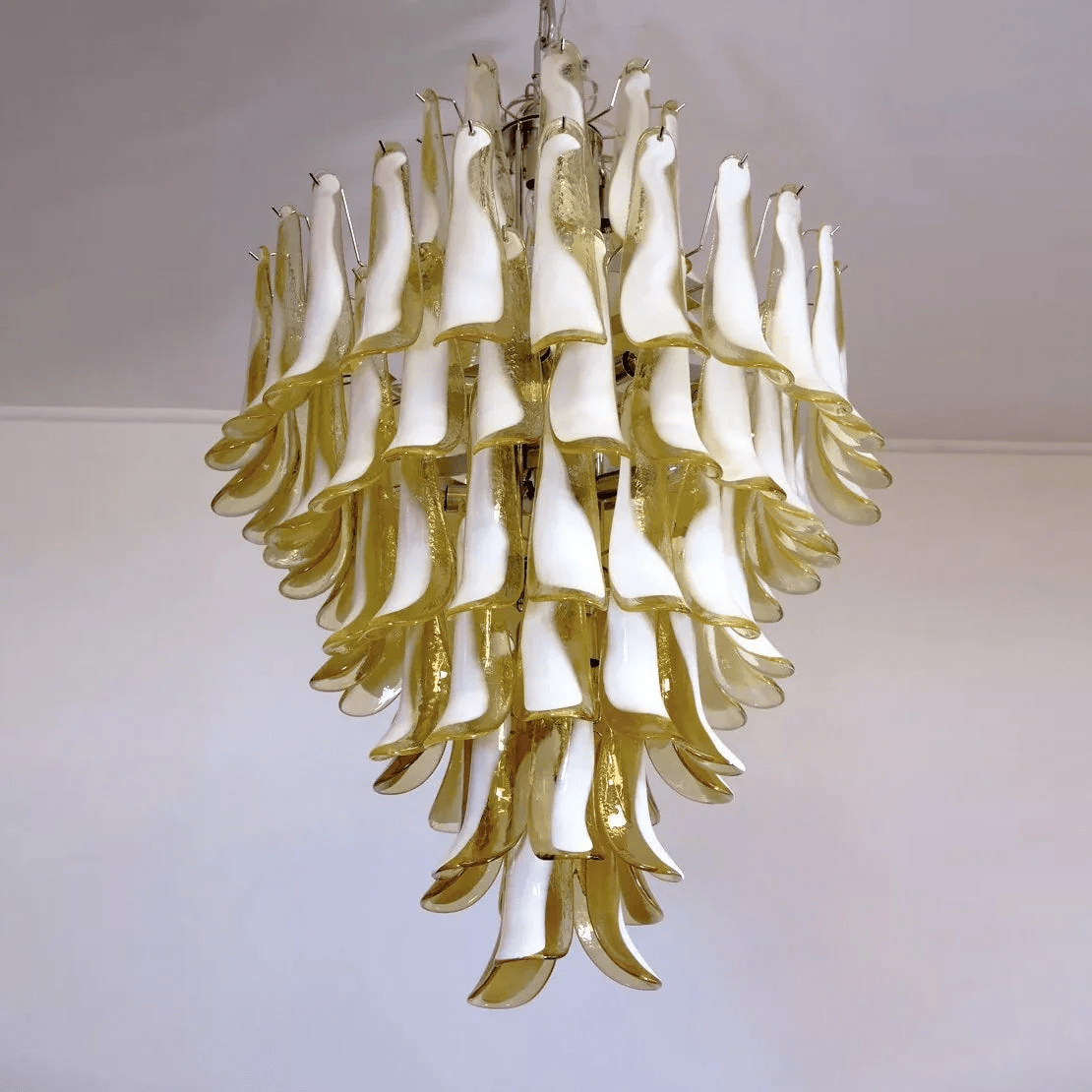 Dravina Glass Petals Chandelier