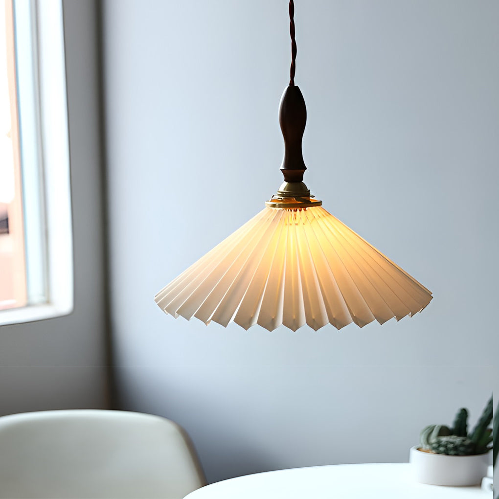 Classic Pleated Shaped LED White Nordic Chandelier