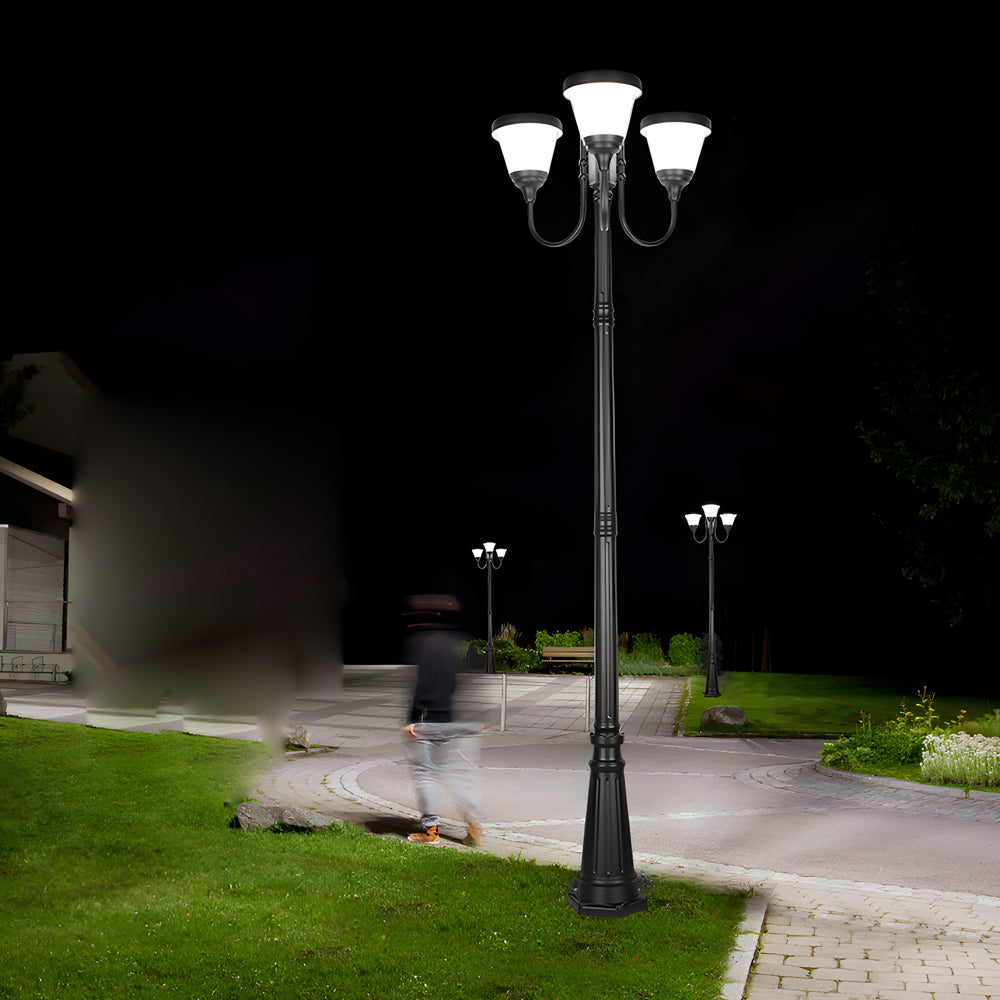 3-Light Black Traditional Outdoor Street Lights