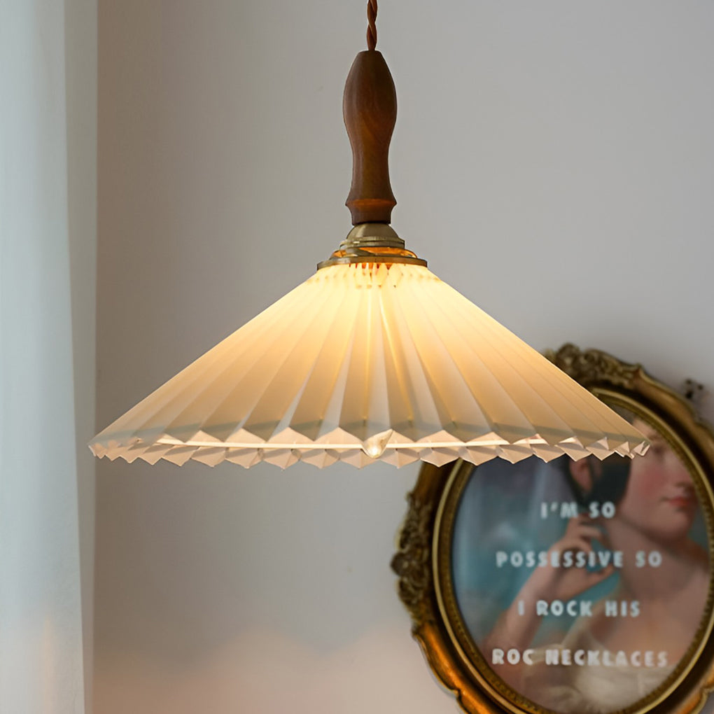 Classic Pleated Shaped LED White Nordic Chandelier