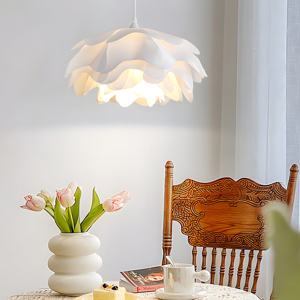Pendant Light detail image with finish, structure, and proportion visible