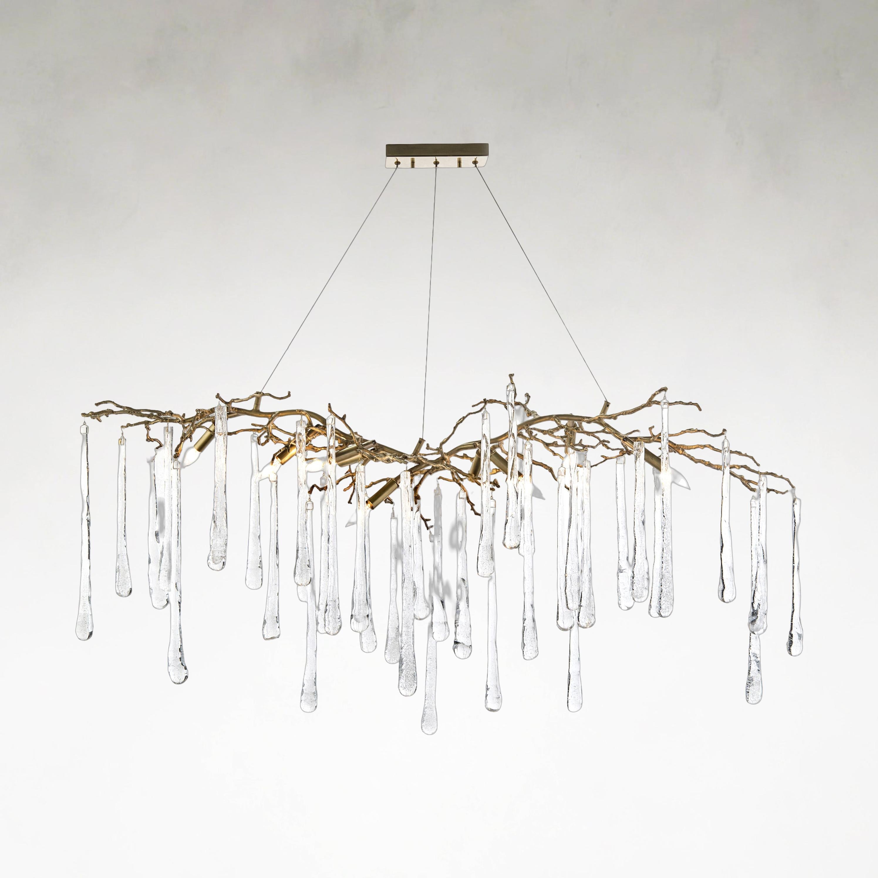 Leeya Nine-Light 19-Inch Brass Chandelier Ceiling Fi x ture