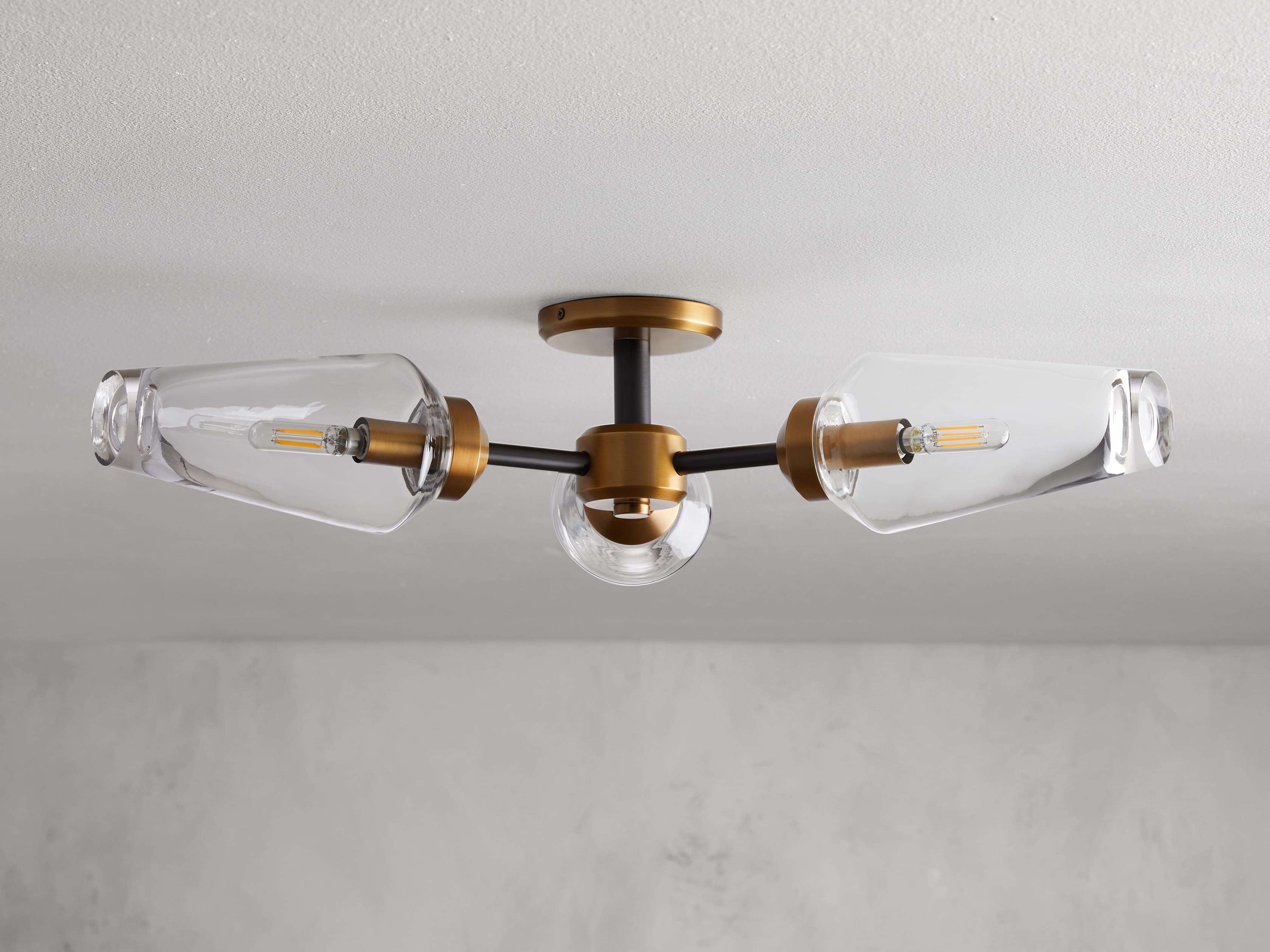 Arrow Flush Mount