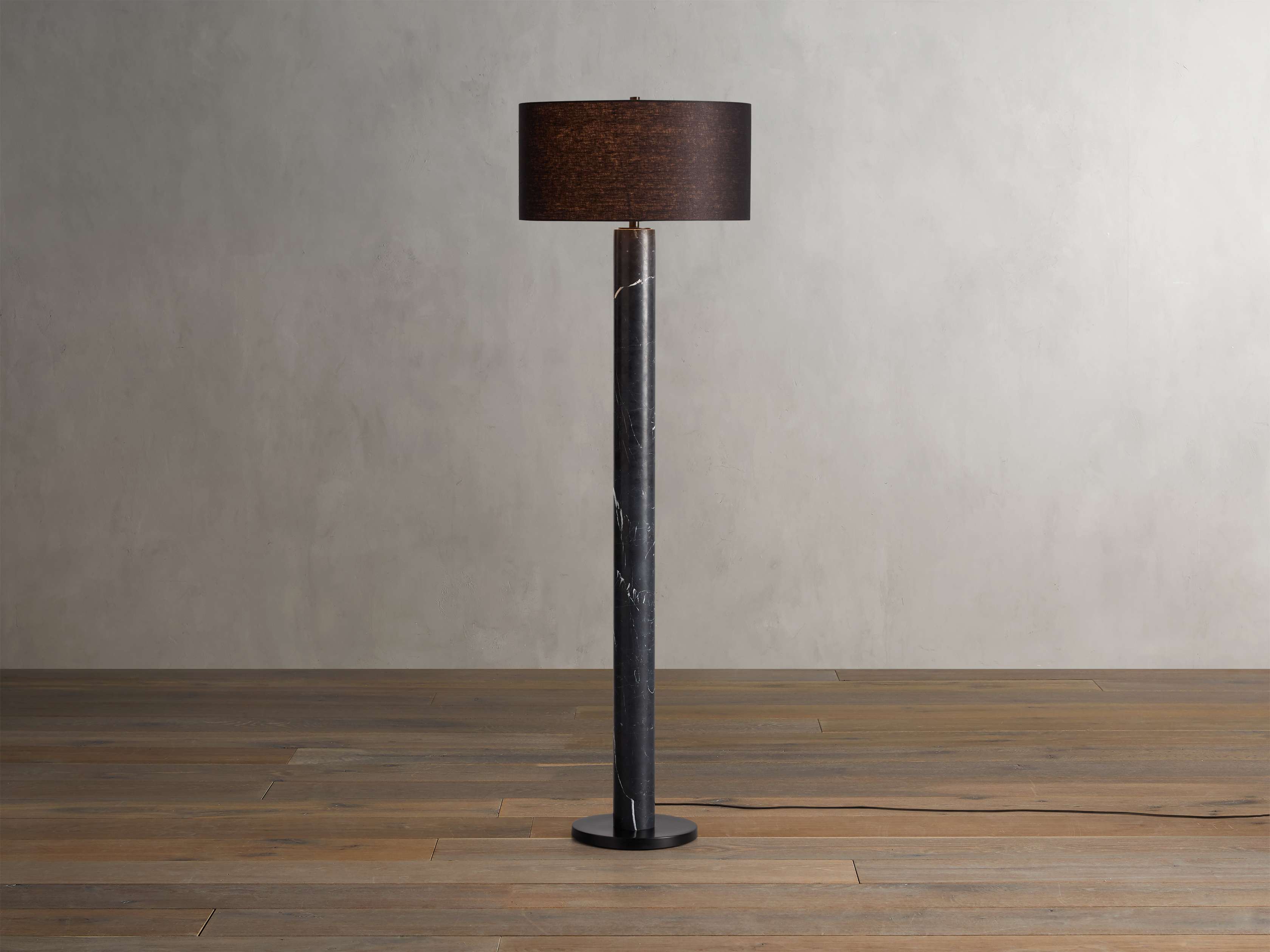 Bri x ton Floor Lamp