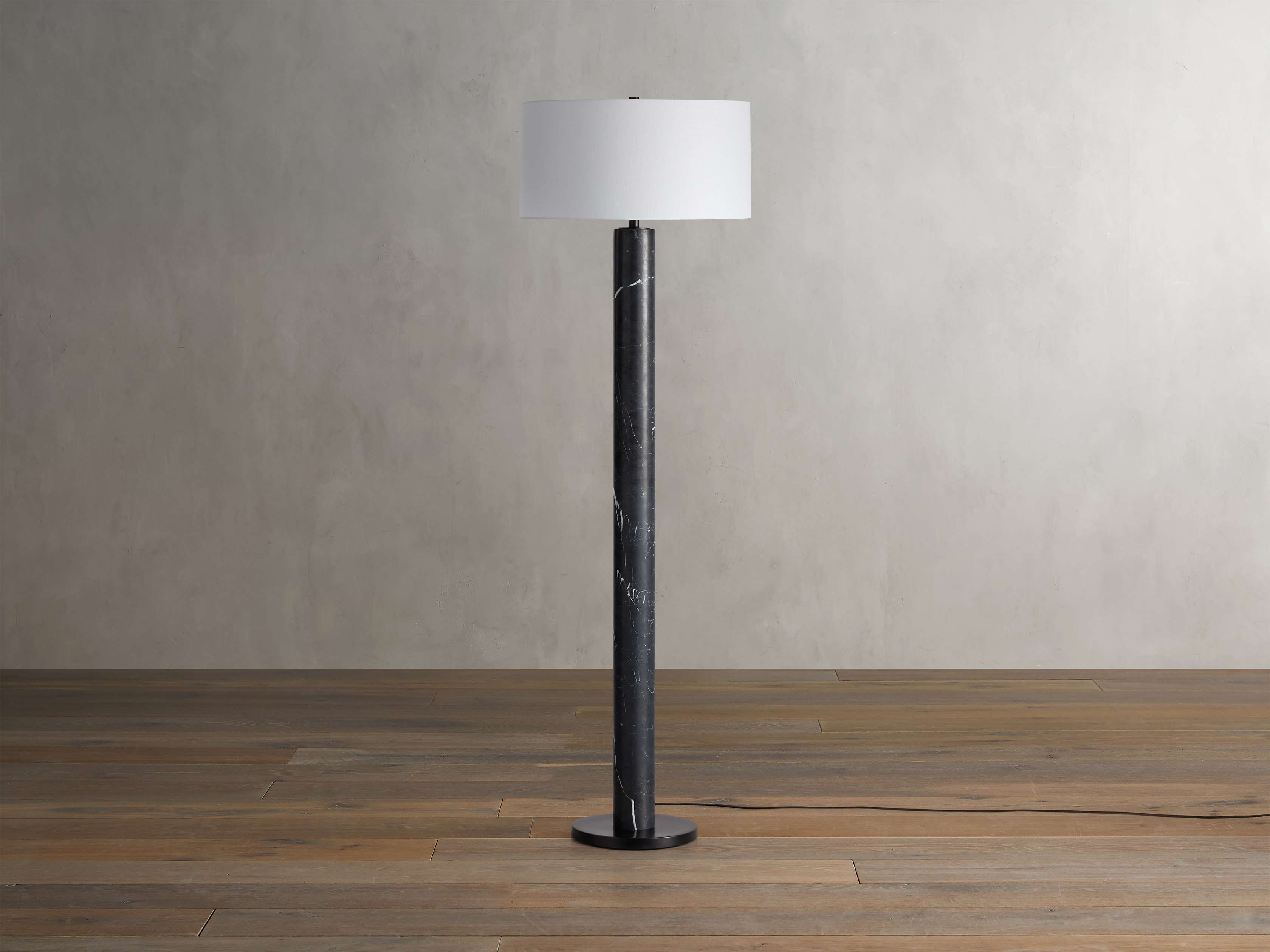 Bri x ton Floor Lamp