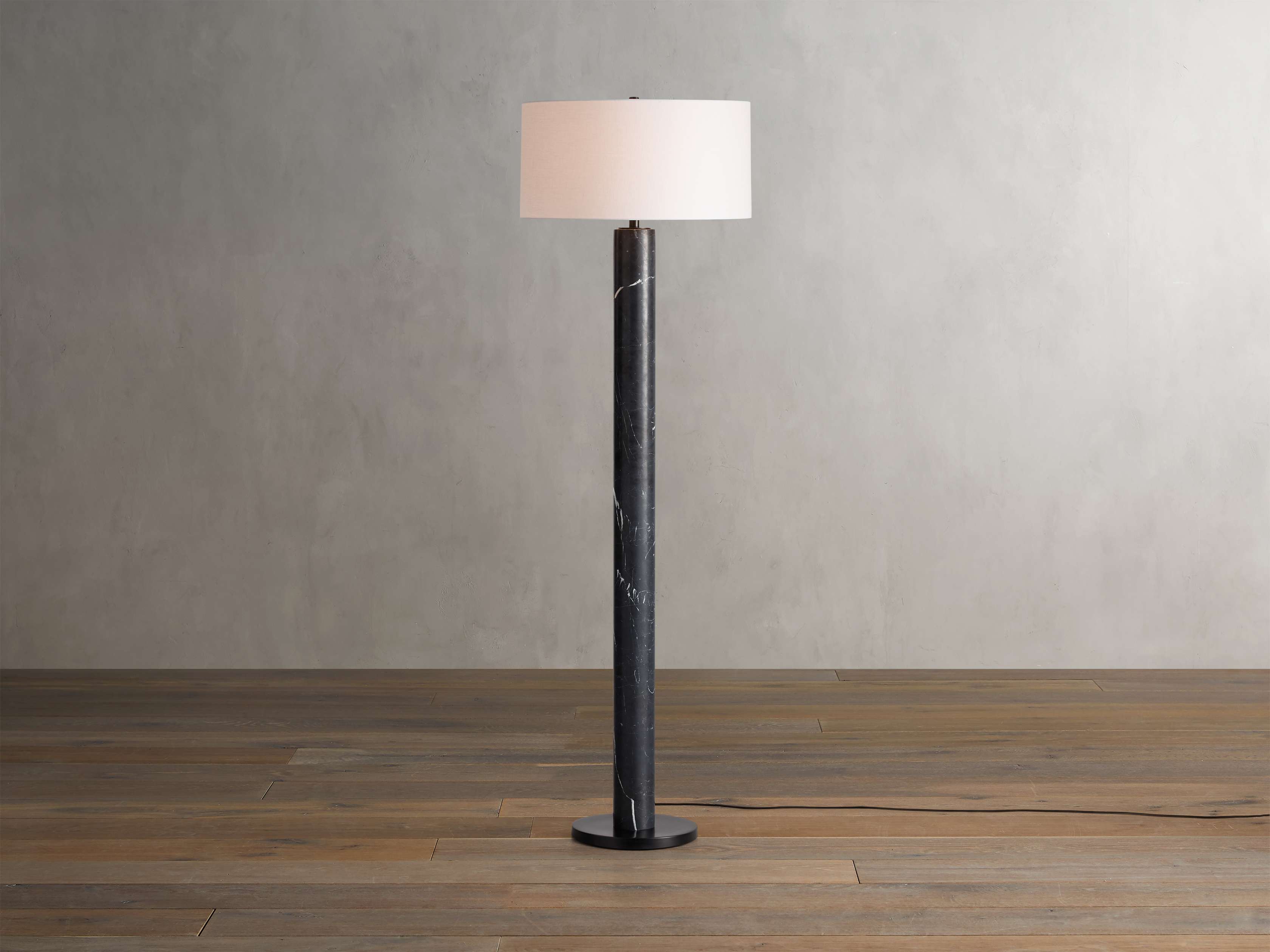 Bri x ton Floor Lamp