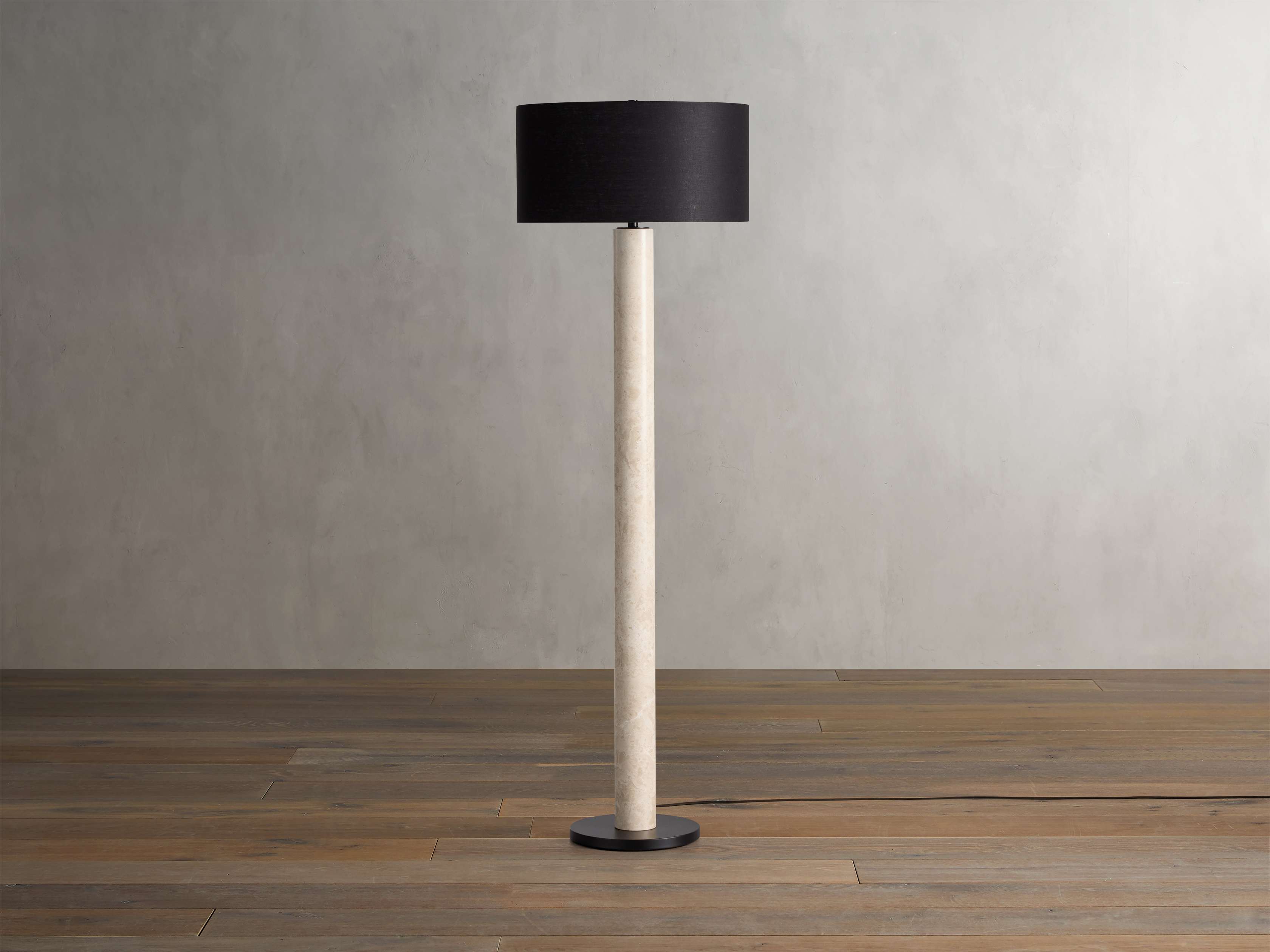 Bri x ton Floor Lamp