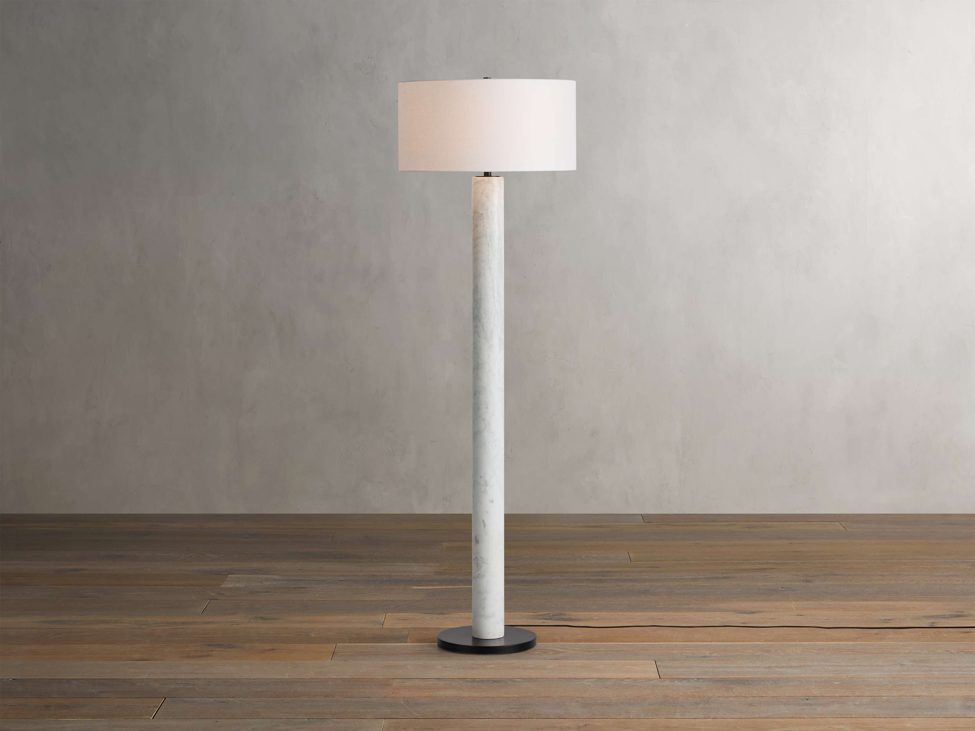 Bri x ton Floor Lamp
